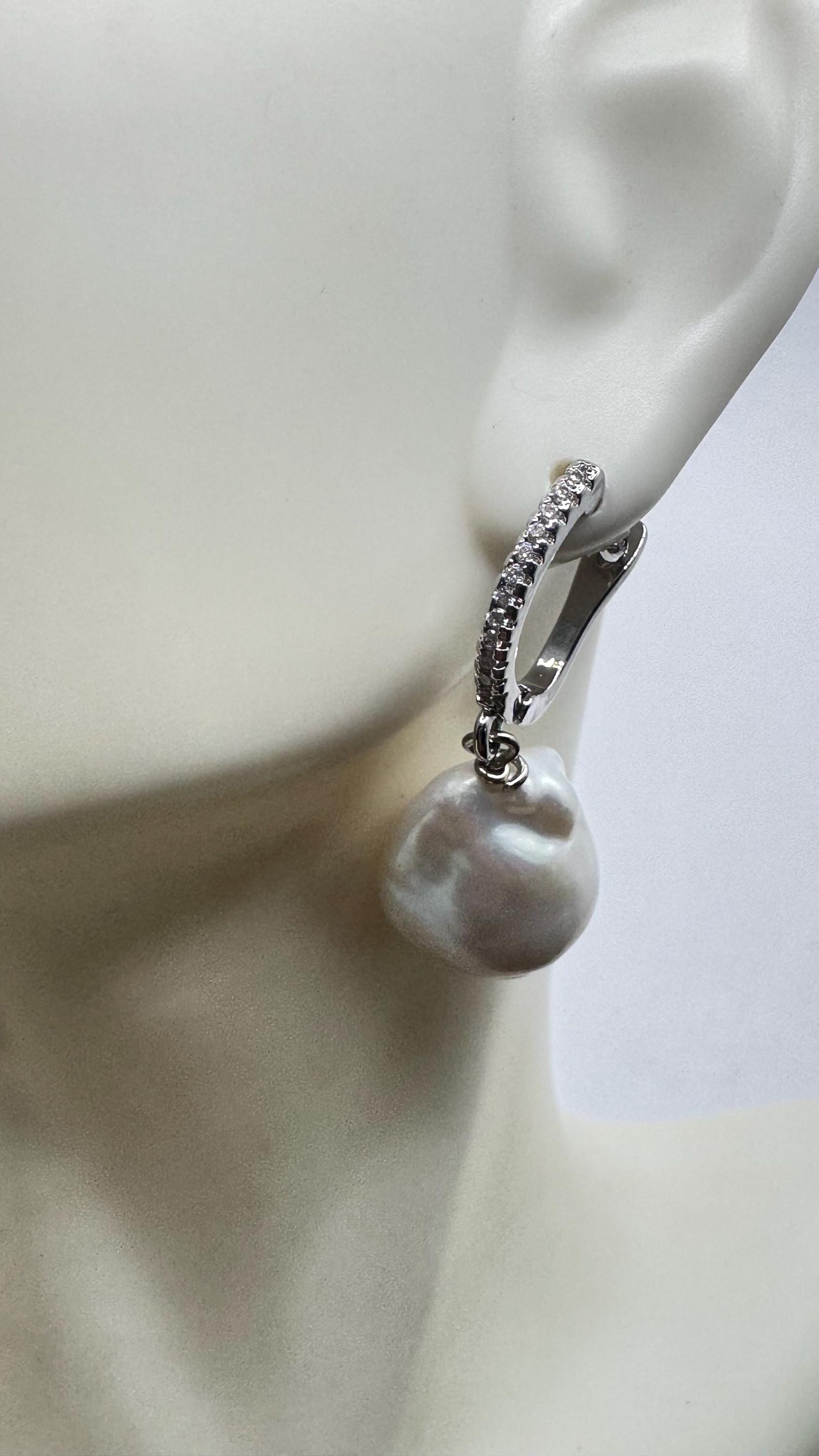 Vintage Genuine Black Pearl Sterling Silver Dangle Earrings