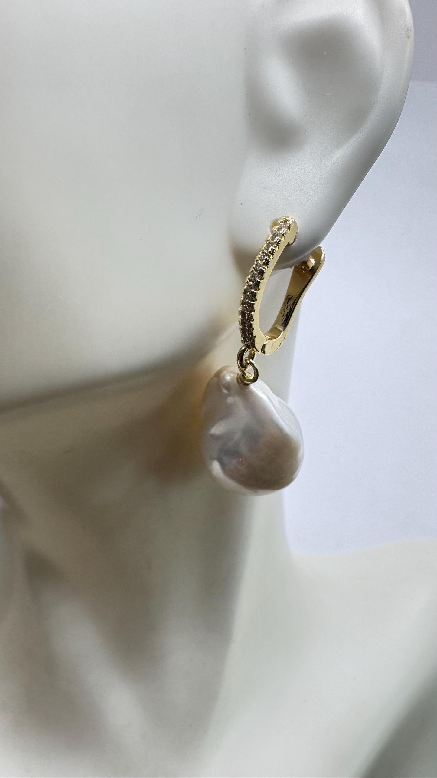 Vintage Biwa Pearl Gold 925 Sterling Silver Dangle Earrings