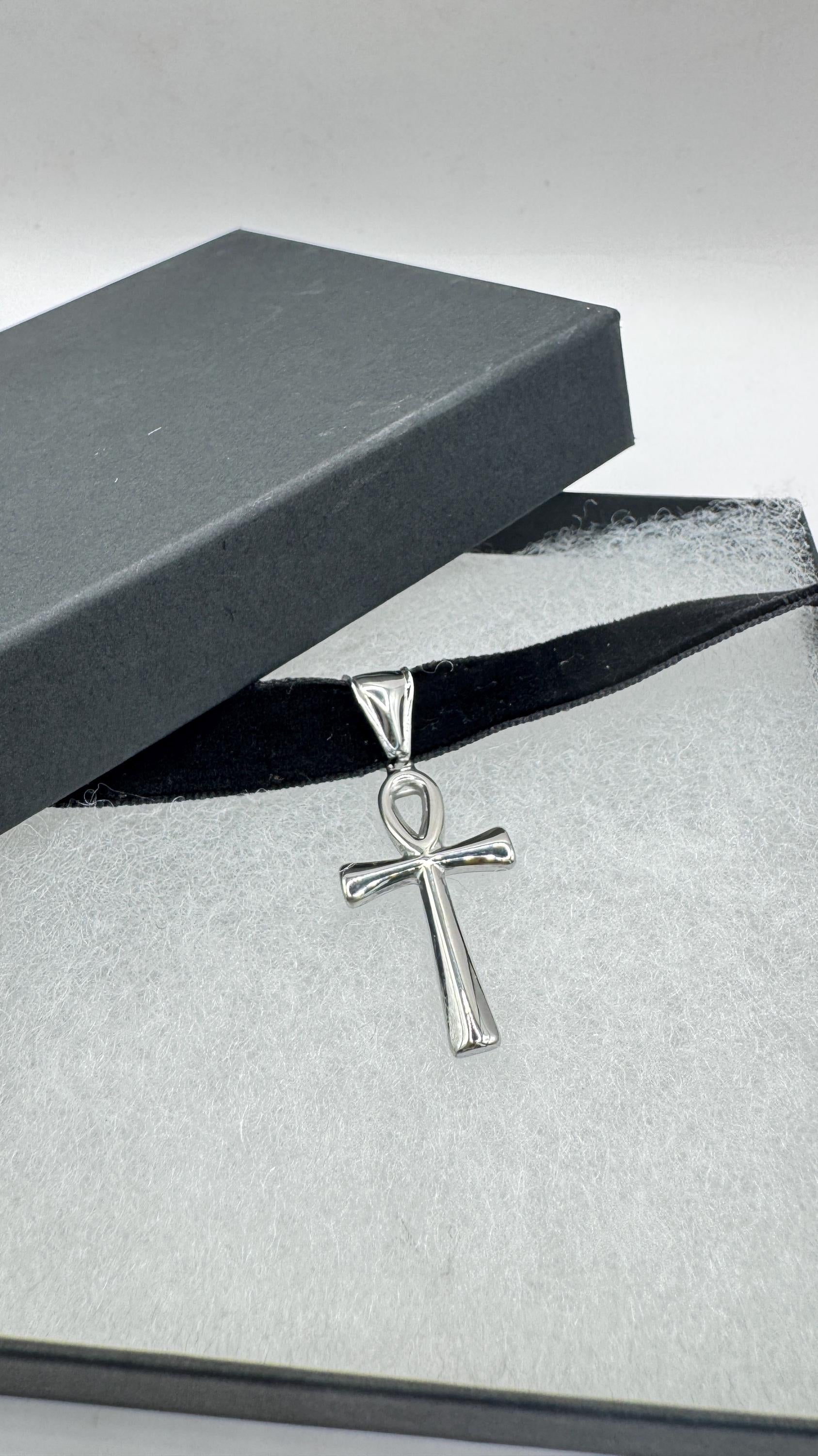 Silver Egyptian Ankh Pendant Choker