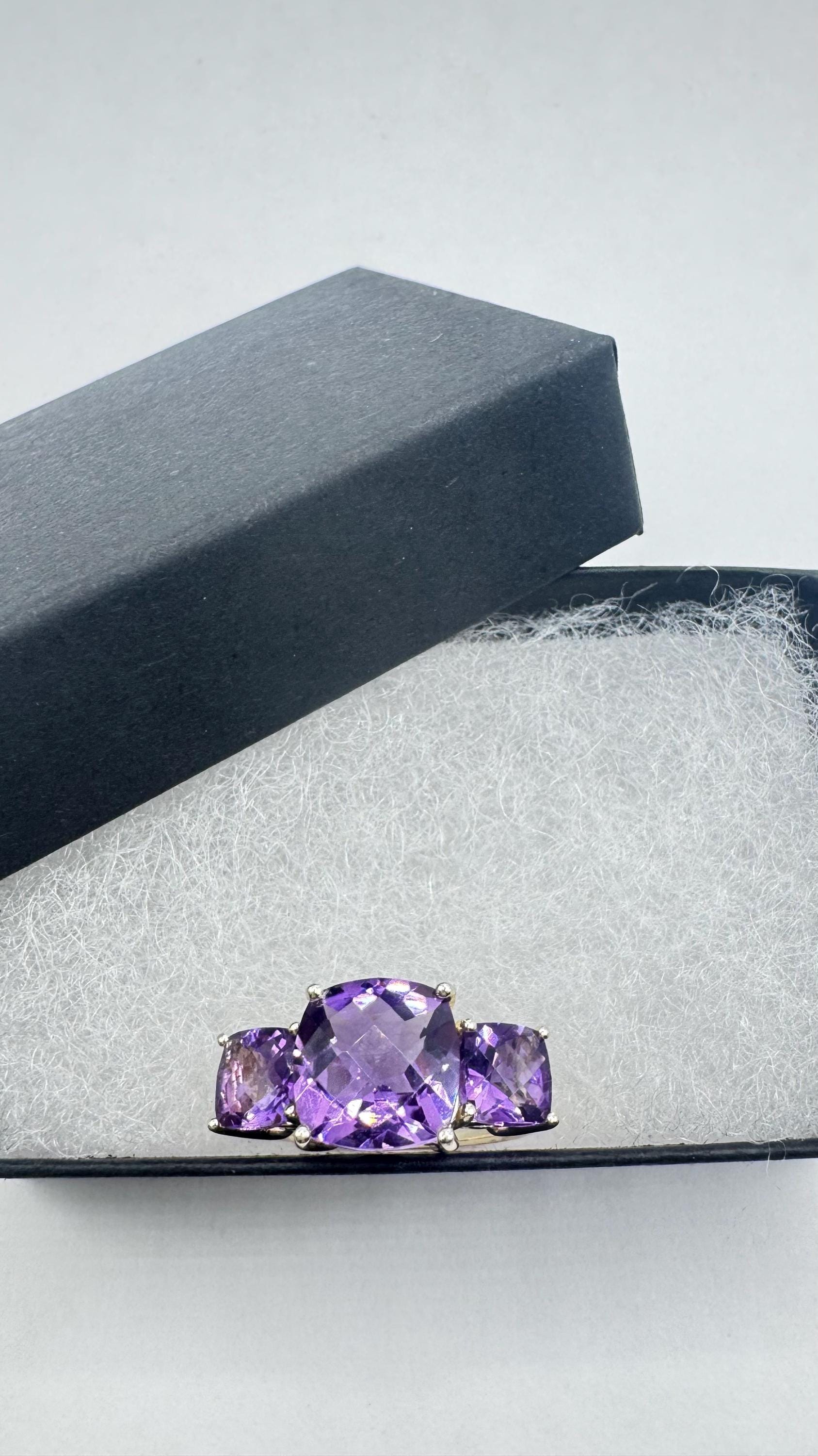 Vintage Purple Amethyst 925 Sterling Silver Ring