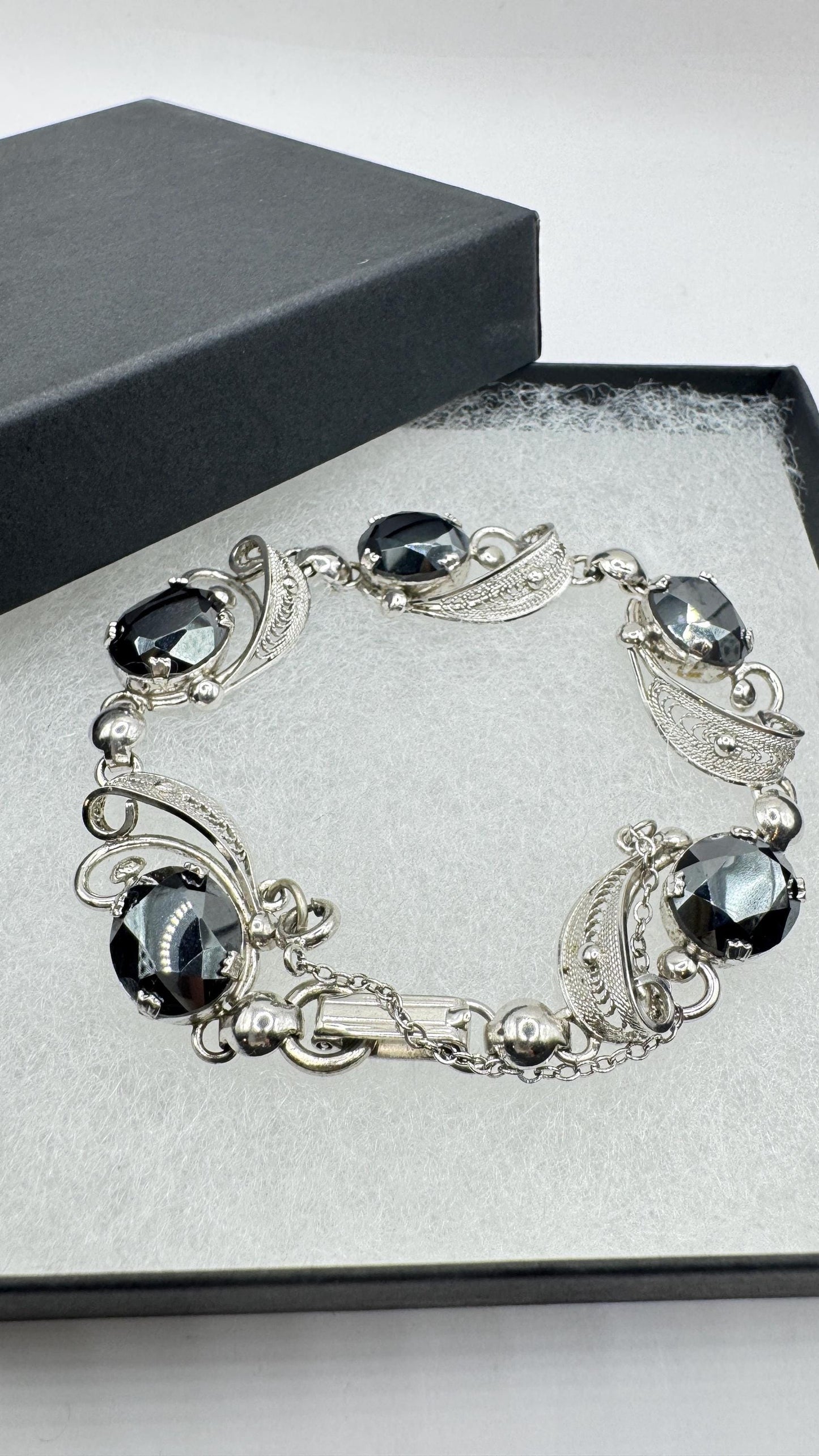 Vintage Hemetite 925 Sterling Silver Bracelet