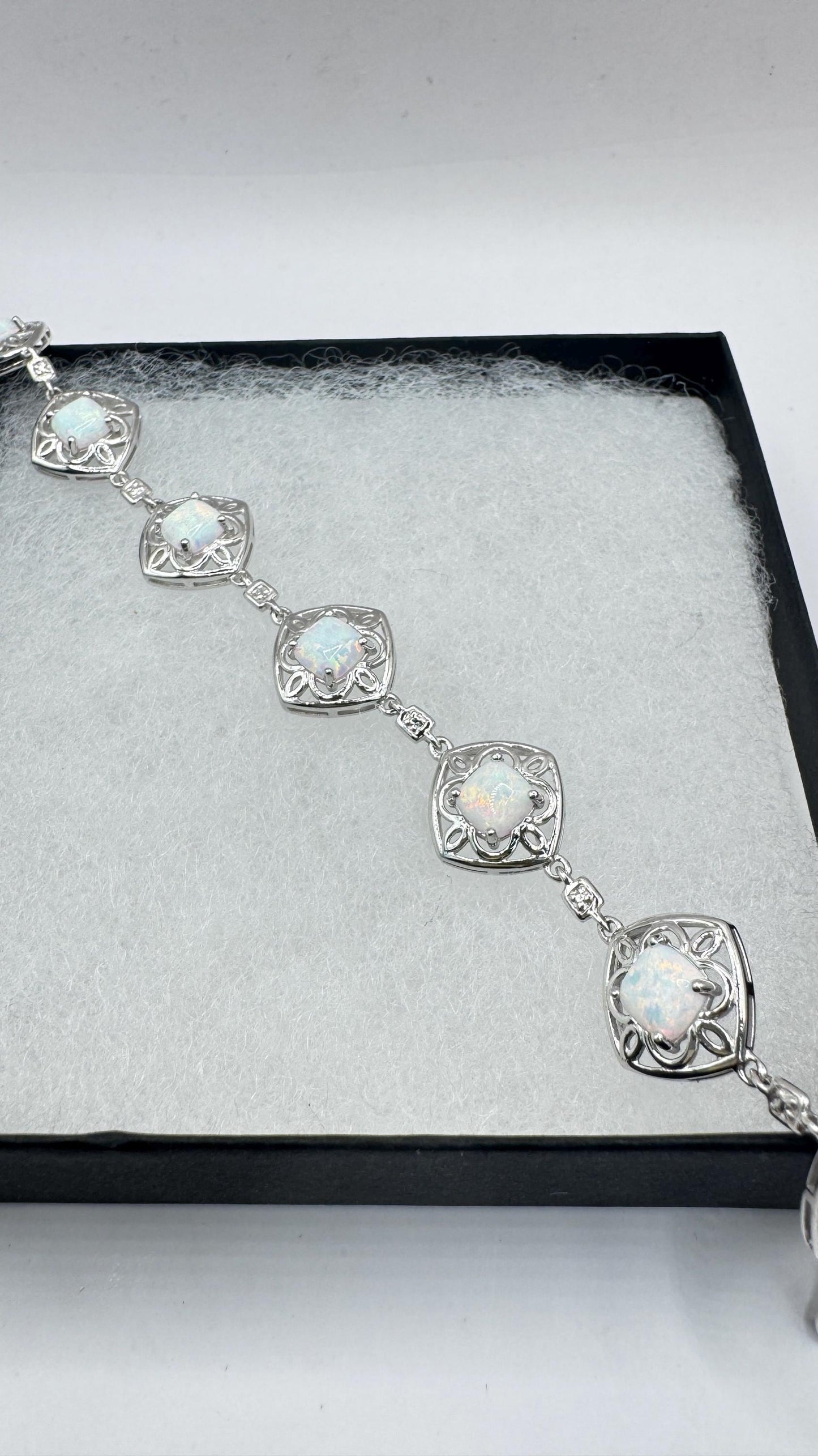 Vintage White Fire Opal Diamond Chip Bracelet 925 Sterling Silver