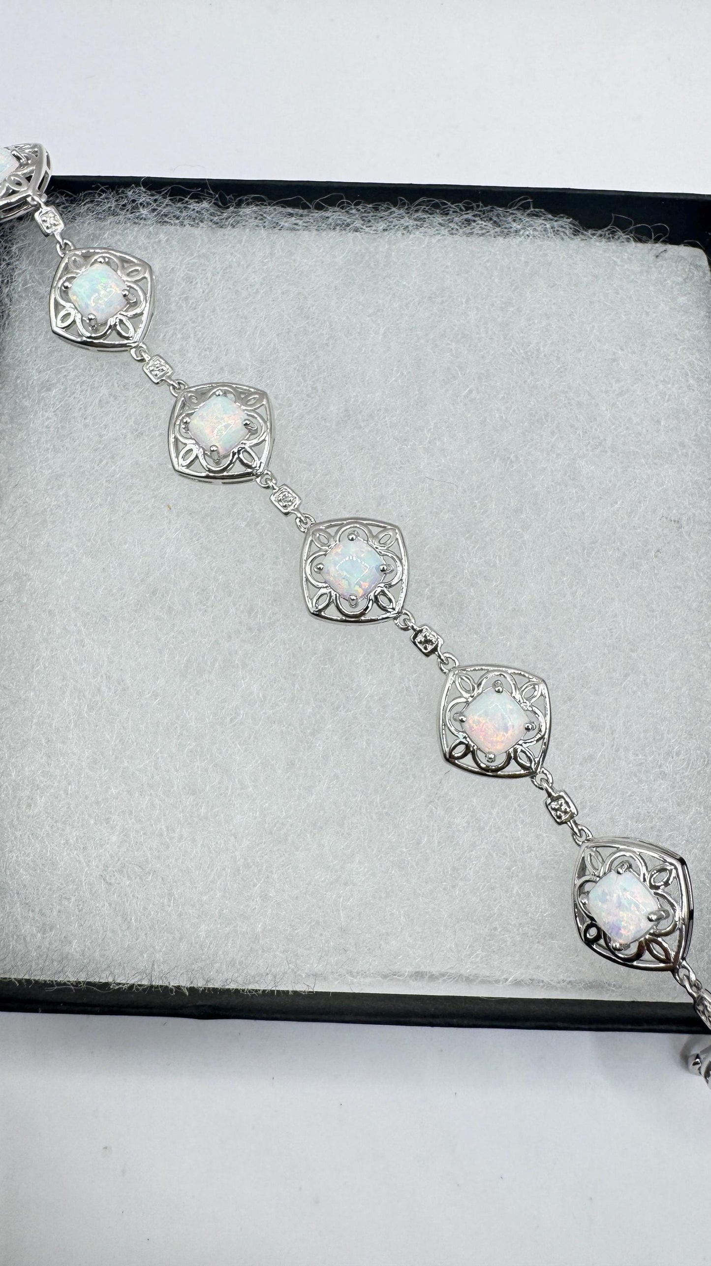 Vintage White Fire Opal Diamond Chip Bracelet 925 Sterling Silver