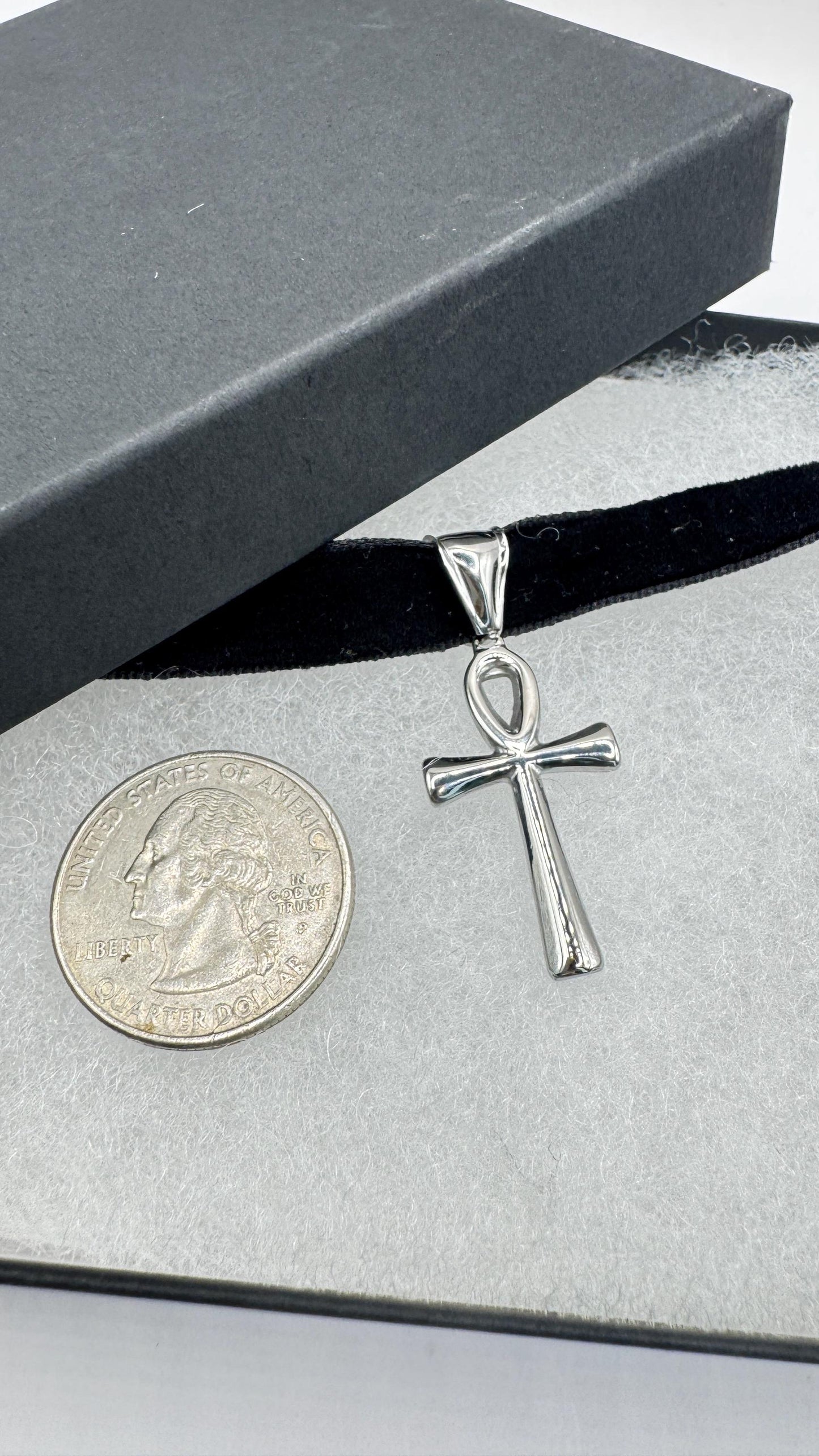Silver Egyptian Ankh Pendant Choker