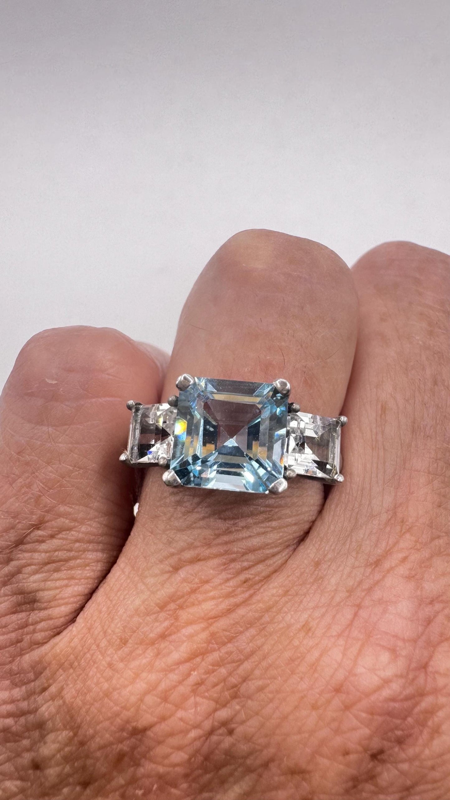 Vintage genuine blue topaz 925 sterling silver Ring