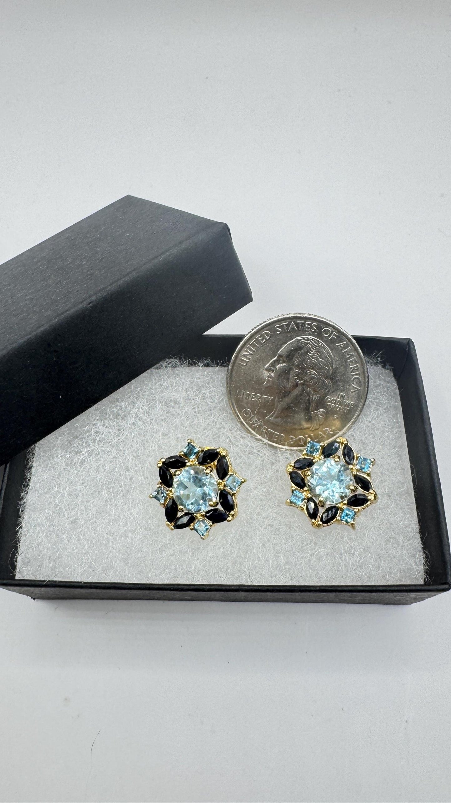 Vintage blue topaz sapphire 925 Sterling Silver Post Earrings