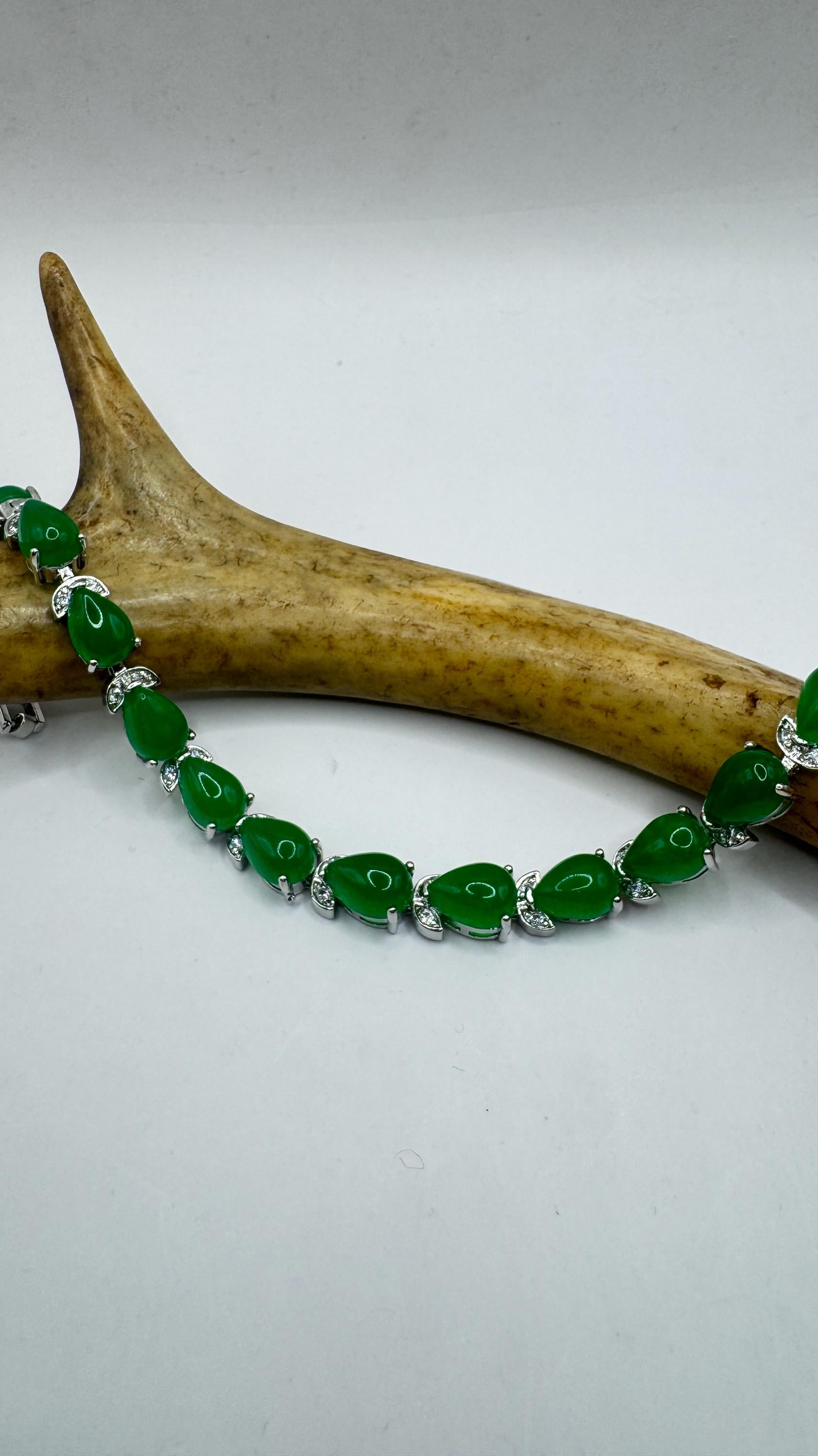 Vintage Green Jade Bracelet Golden Bronze
