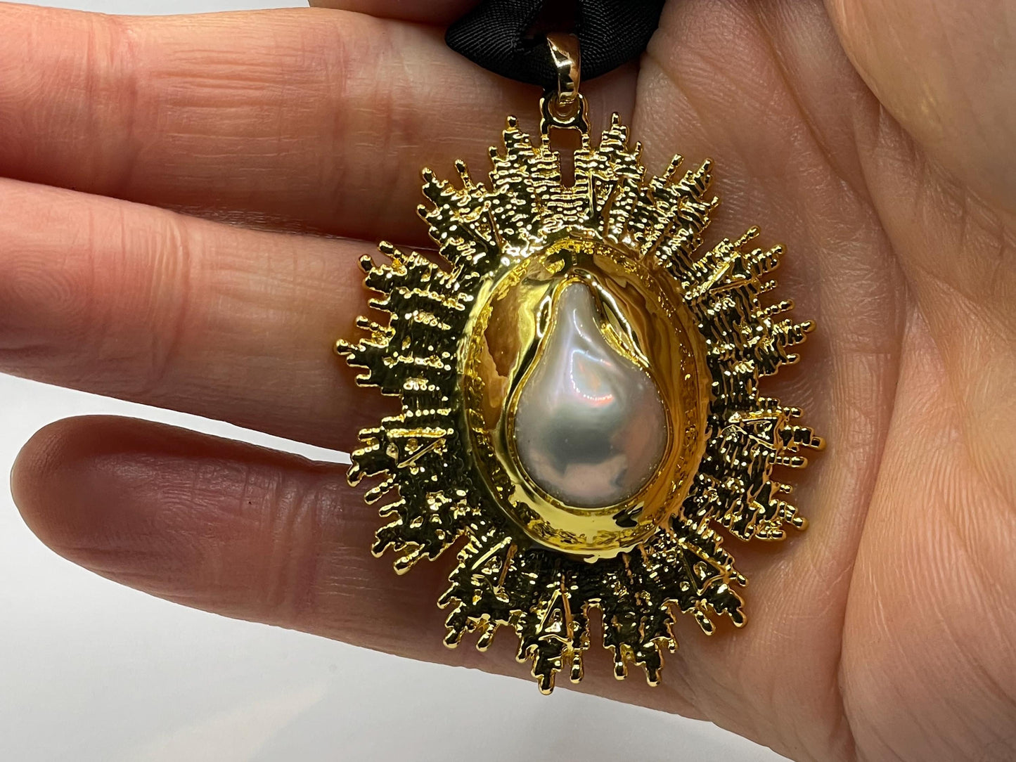 Vintage Pearl Sun Black Velvet Choker Gold Filled Pendant