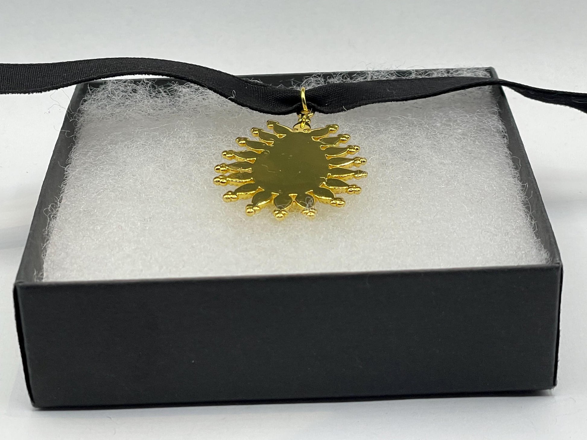 Vintage Pearl Sun Black Velvet Choker Gold Filled Pendant