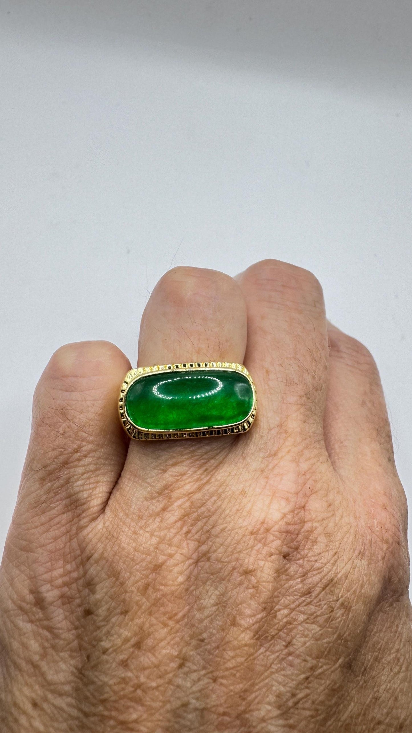 Vintage Lucky Green Nephrite Jade Gold Rhodium ring