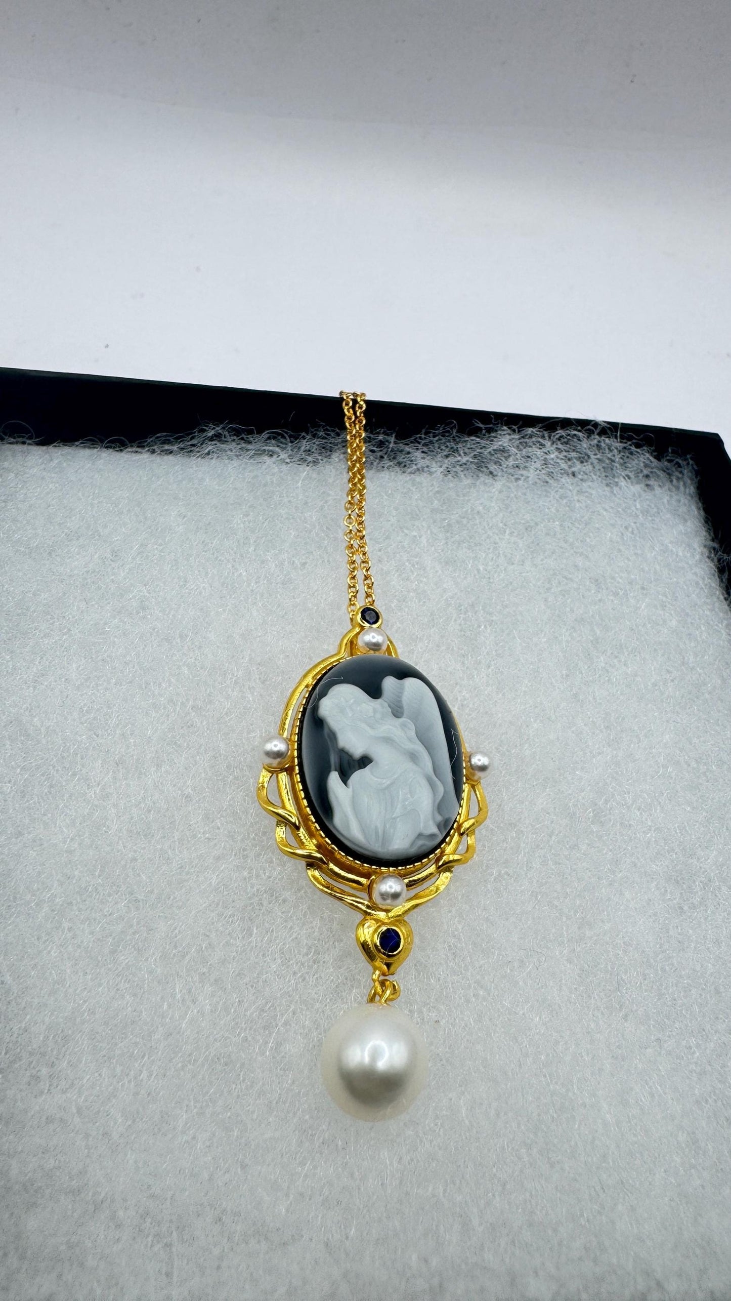 Vintage Carved Angel Onyx Cameo Gold 925 Sterling silver Necklace Choker
