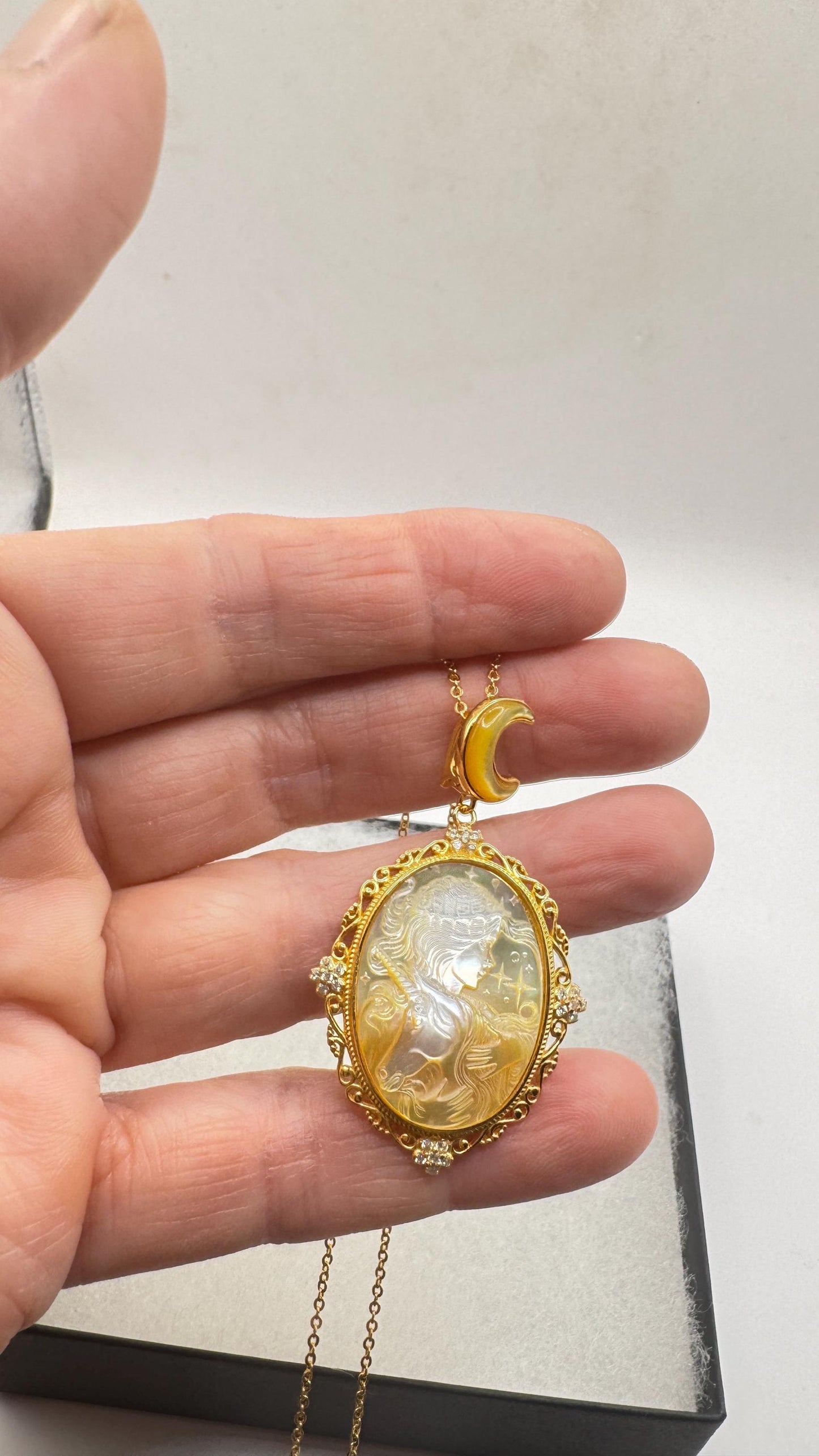 Vintage Cameo Cat 925 Sterling Silver Necklace Choker