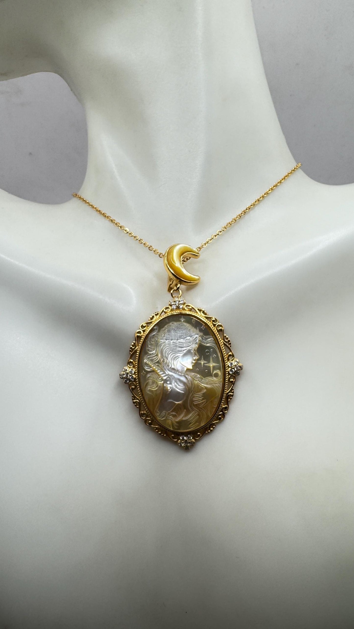 Vintage Cameo Cat 925 Sterling Silver Necklace Choker