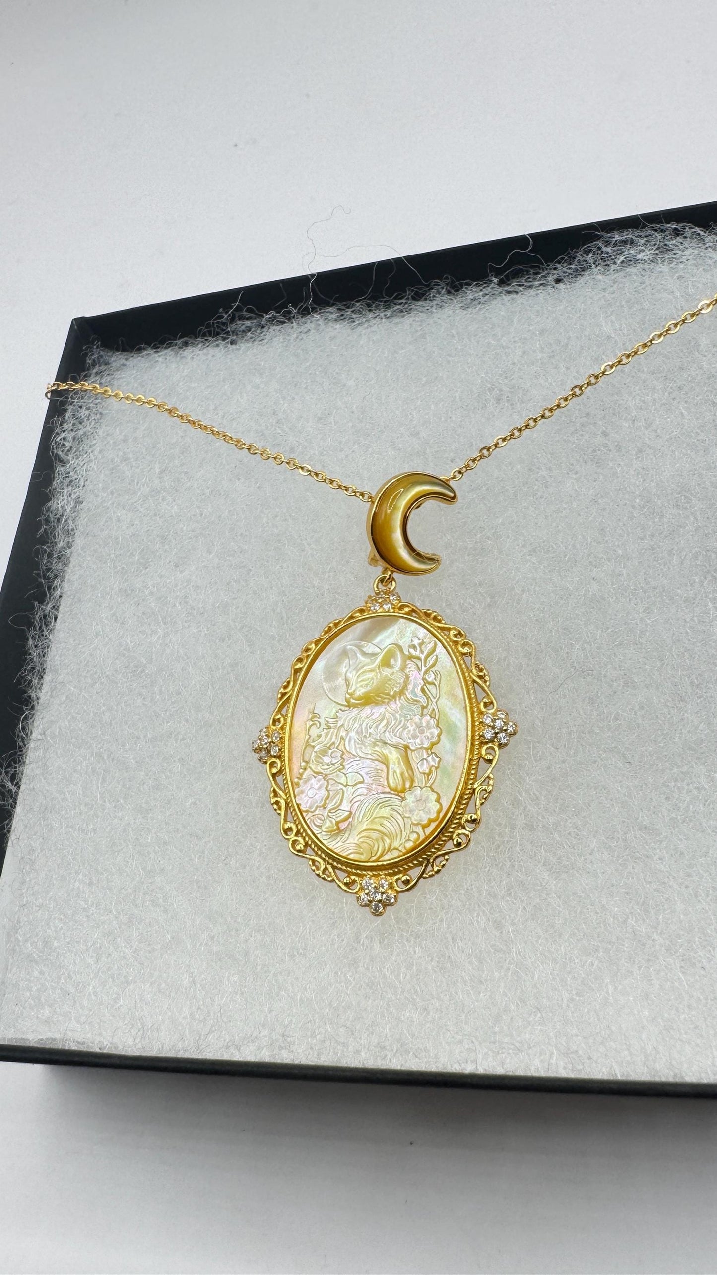 Vintage Cameo Cat 925 Sterling Silver Necklace Choker
