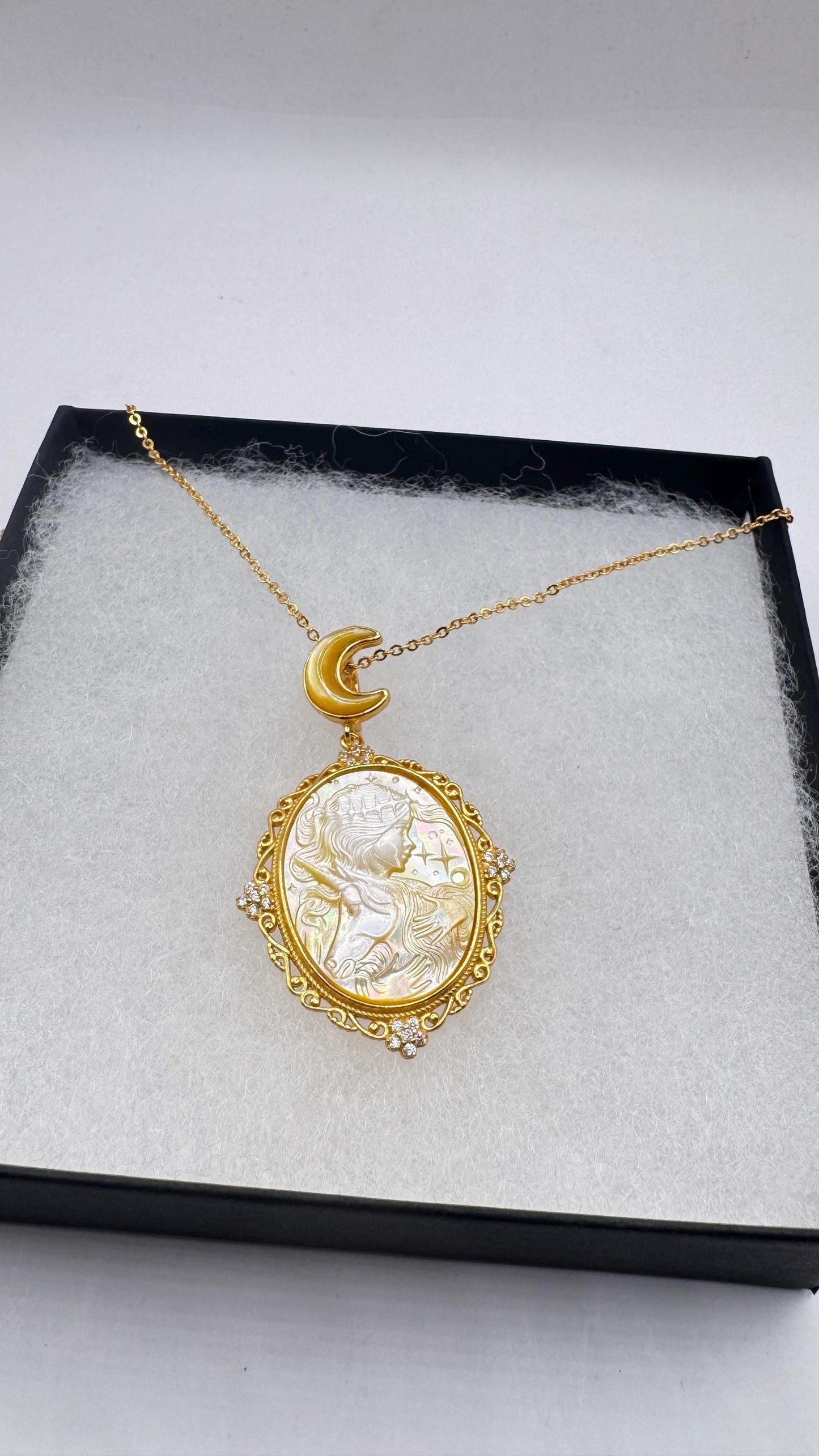 Vintage Cameo Cat 925 Sterling Silver Necklace Choker