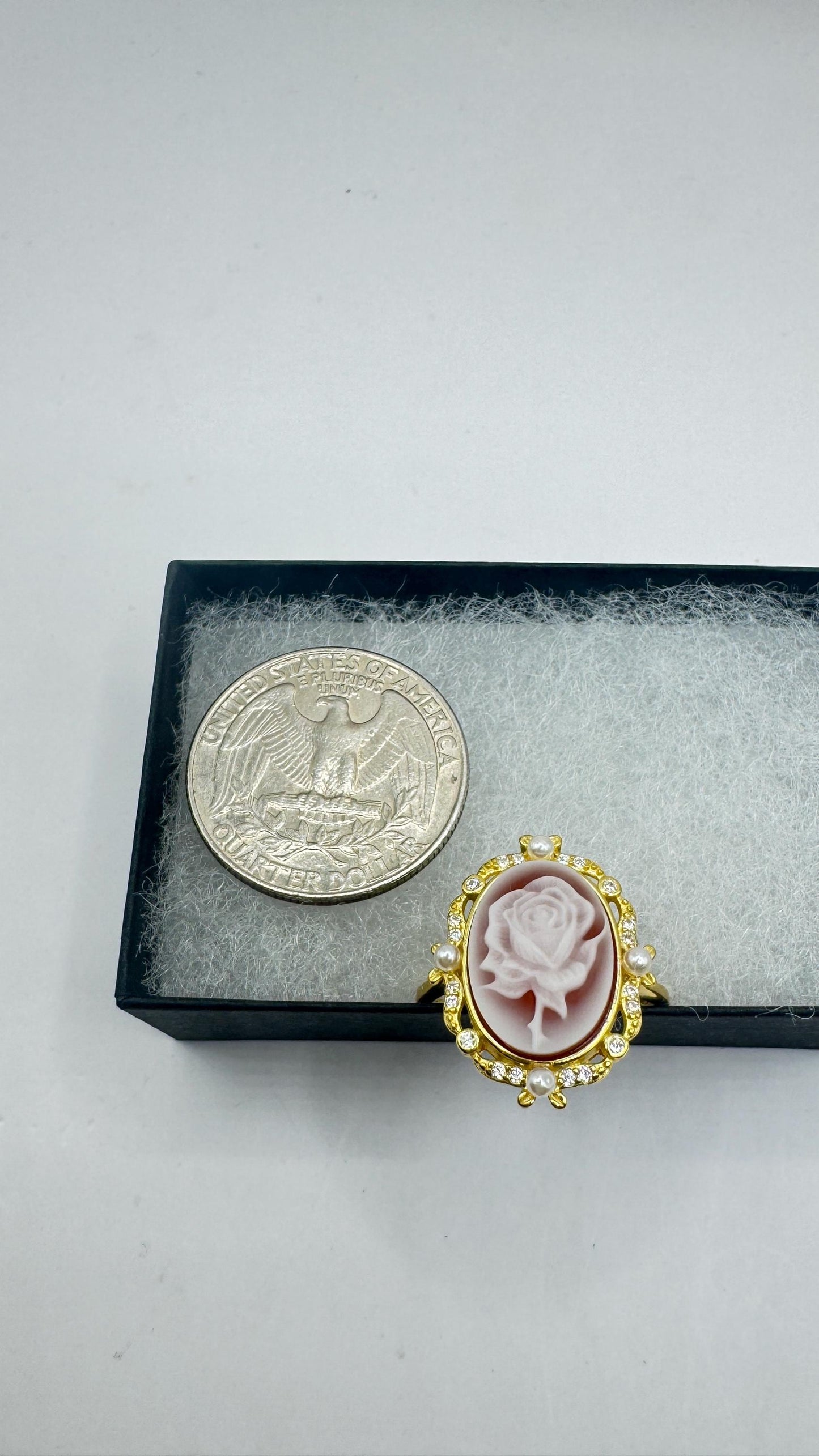 Vintage Cameo 925 Sterling Silver Cocktail Ring