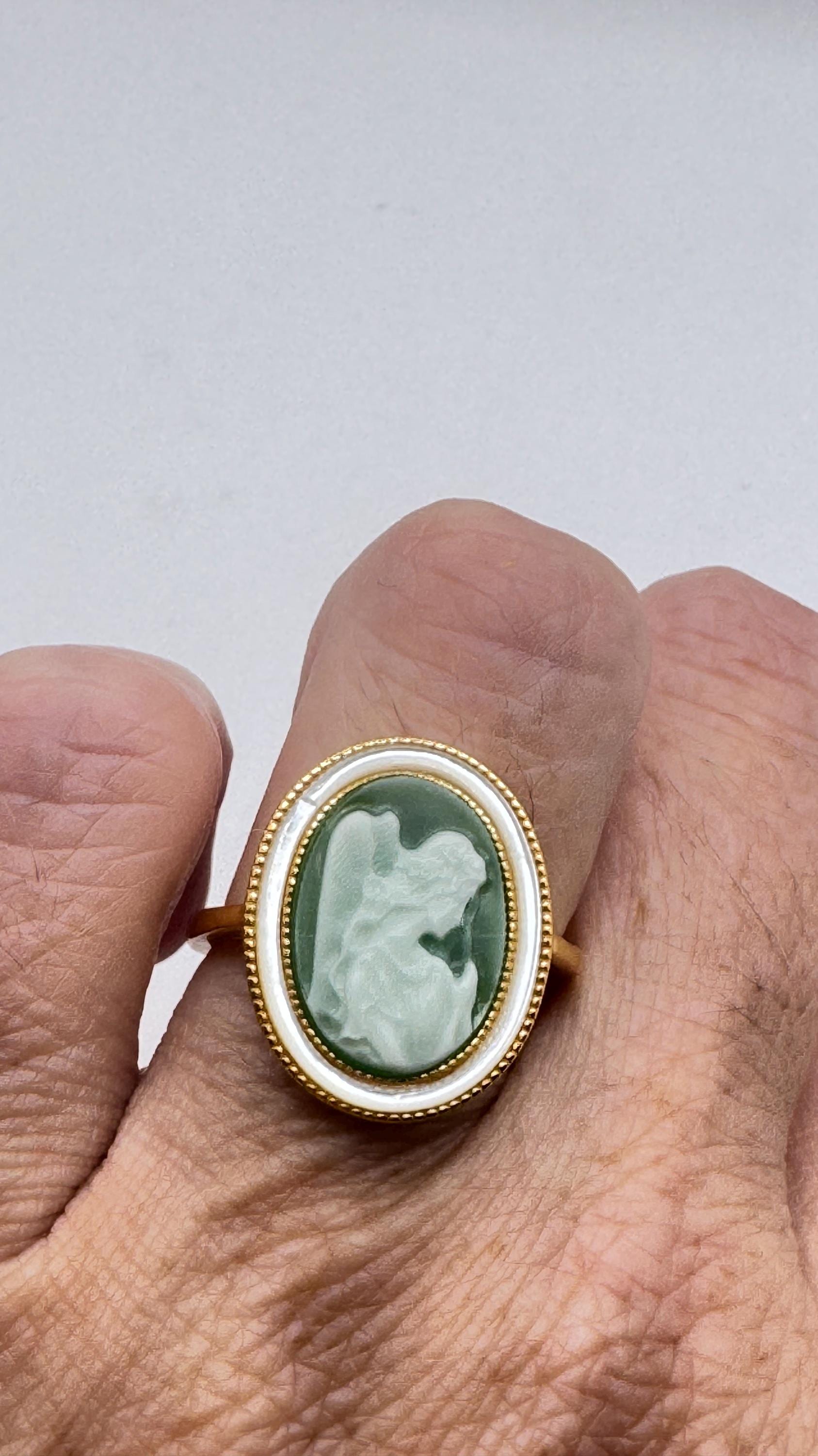 Vintage Green Onyx Angel Cameo Gold 925 Sterling Silver Cocktail Ring