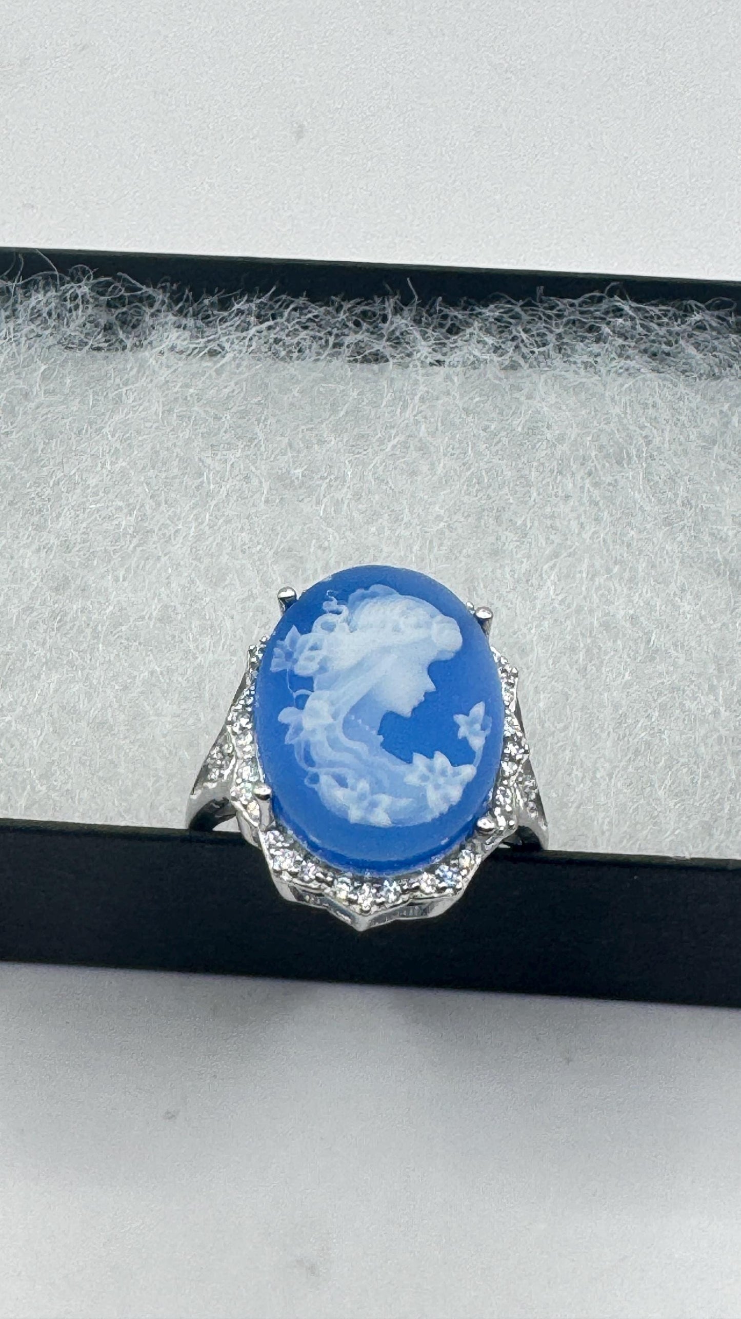 Vintage Blue Onyx Rose Cameo Gold 925 Sterling Silver Cocktail Ring