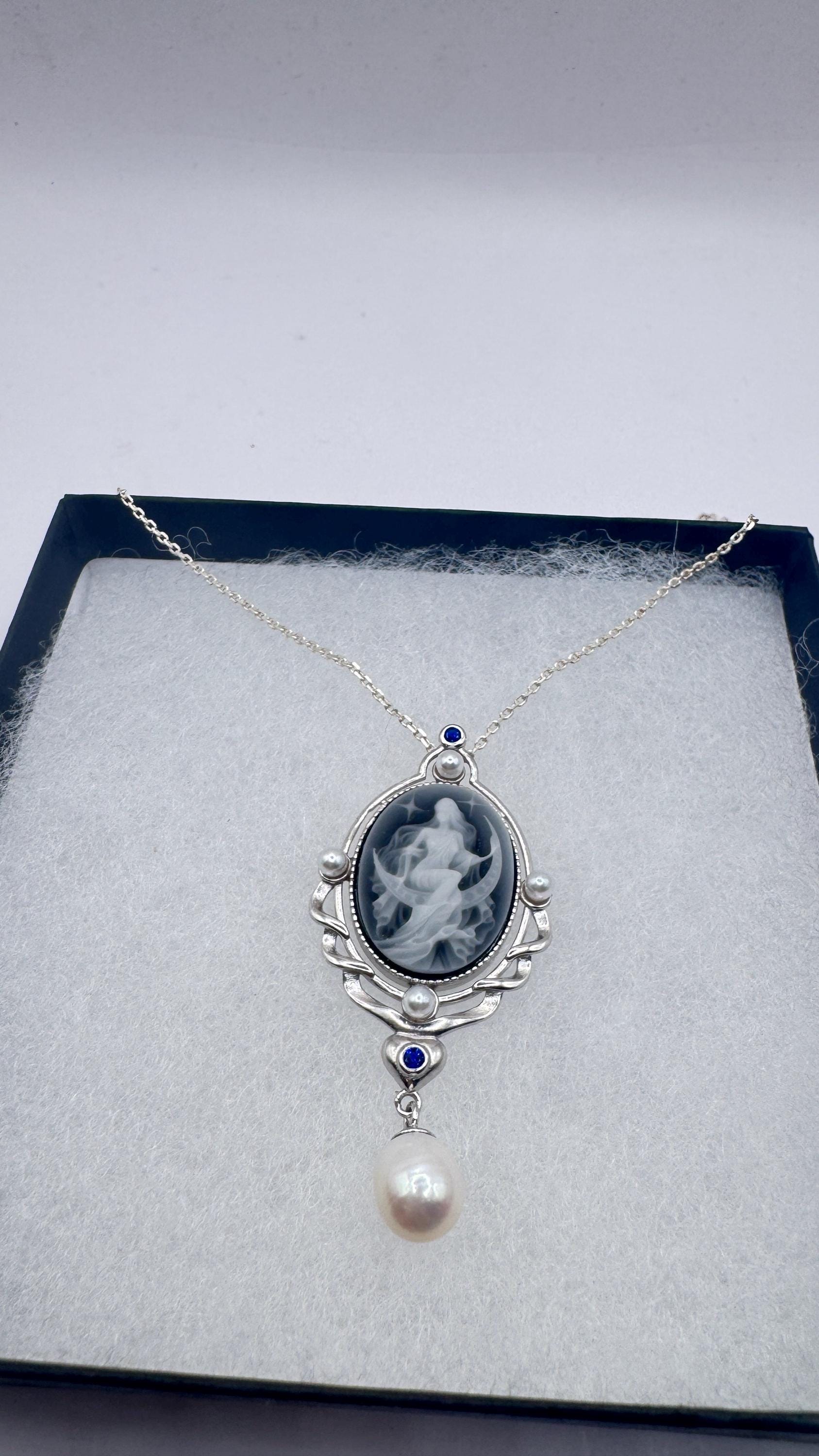 Vintage Moon Goddess Genuine Black Onyx Cameo Sterling Silver Necklace Choker