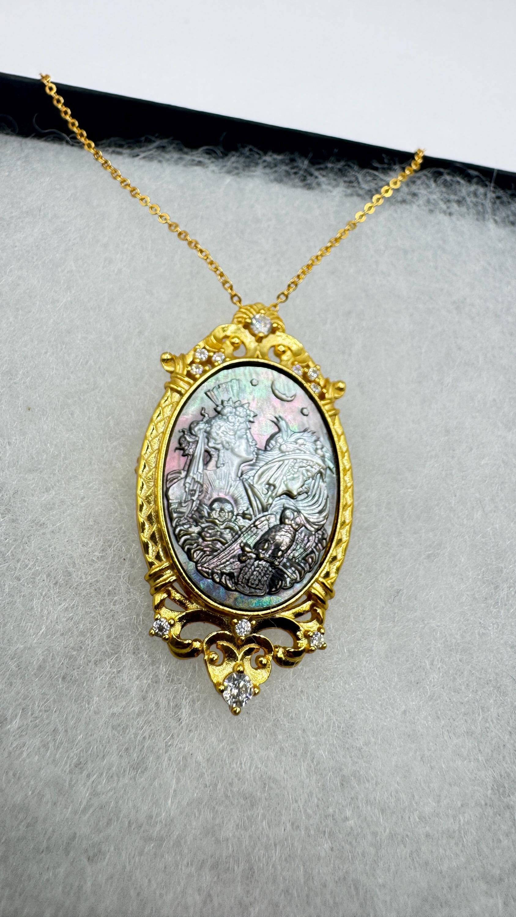 Vintage Moon Goddess Genuine Abalone Cameo Gold Sterling Silver Necklace Pin brooch