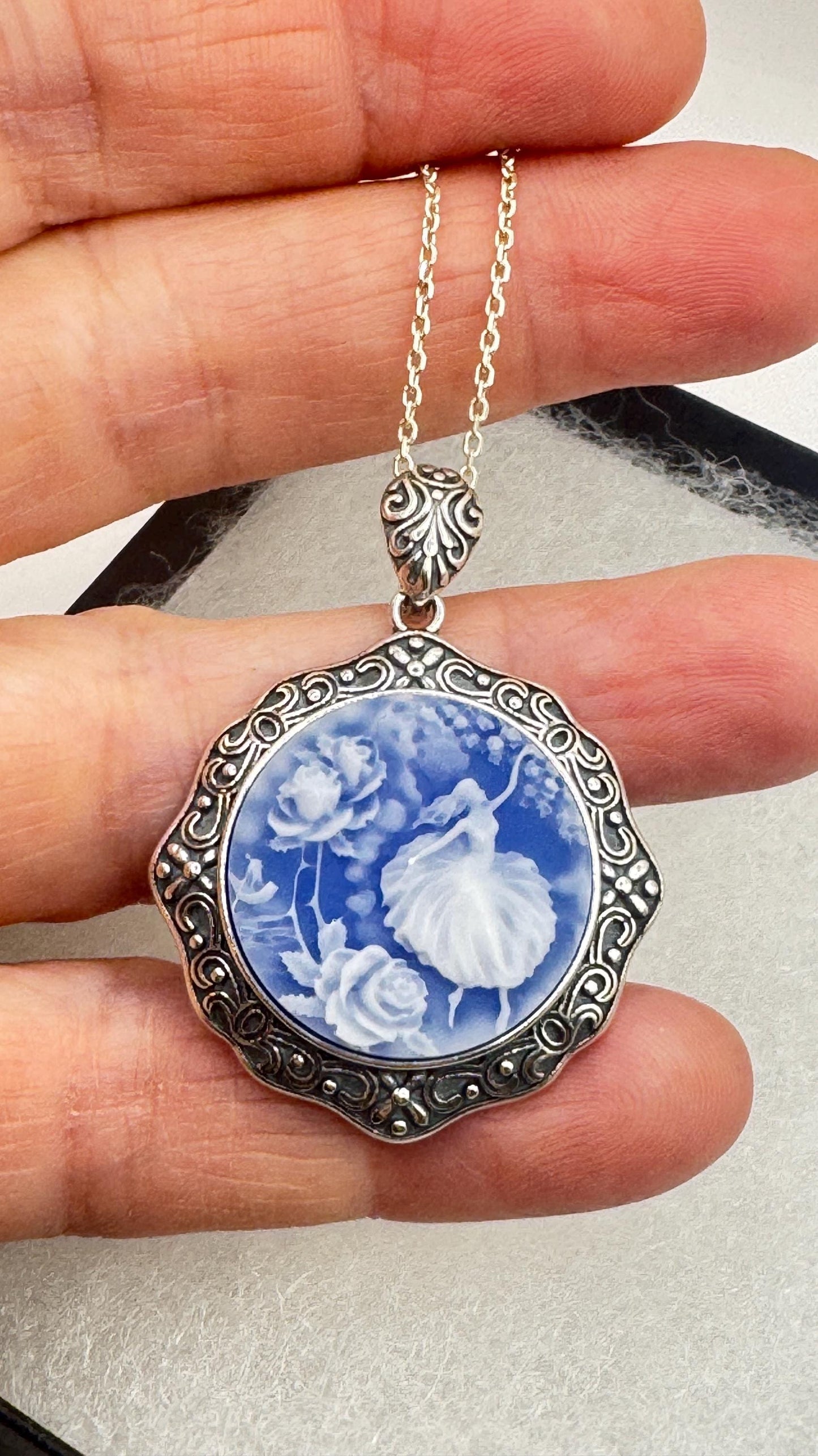 Vintage Blue Ballerina Cameo Flowers 925 Sterling Silver Necklace Choker