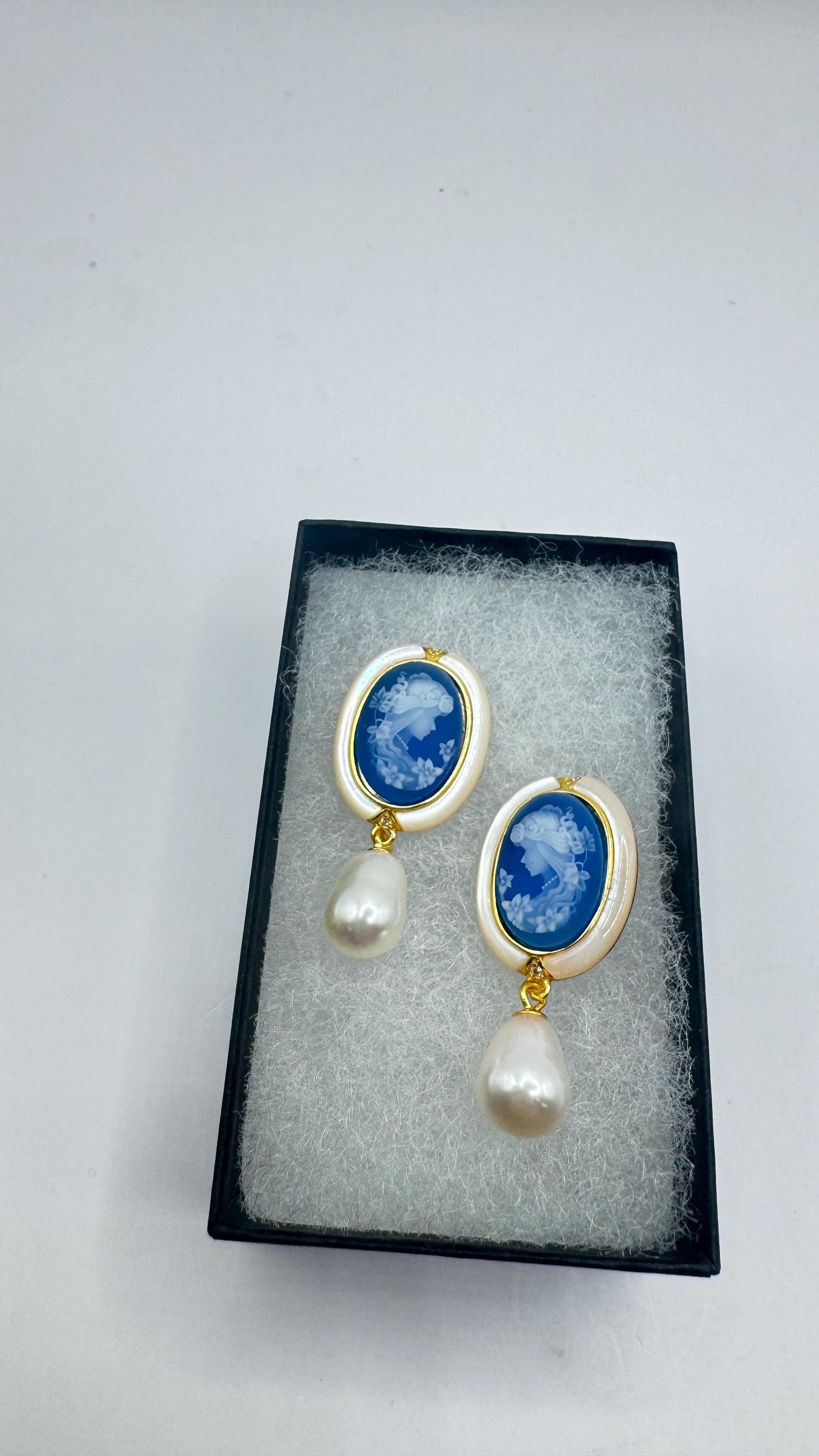 Vintage Blue Onyx Cameo Yellow Gold 925 Sterling Silver Earrings