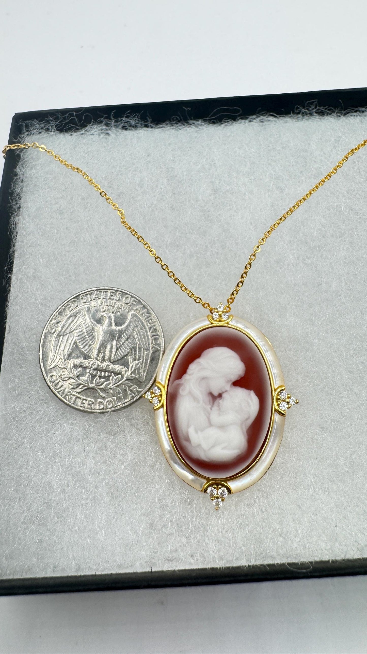 Vintage mother and child Onyx Cameo Choker gold 925 Sterling Silver Necklace Pin Brooch