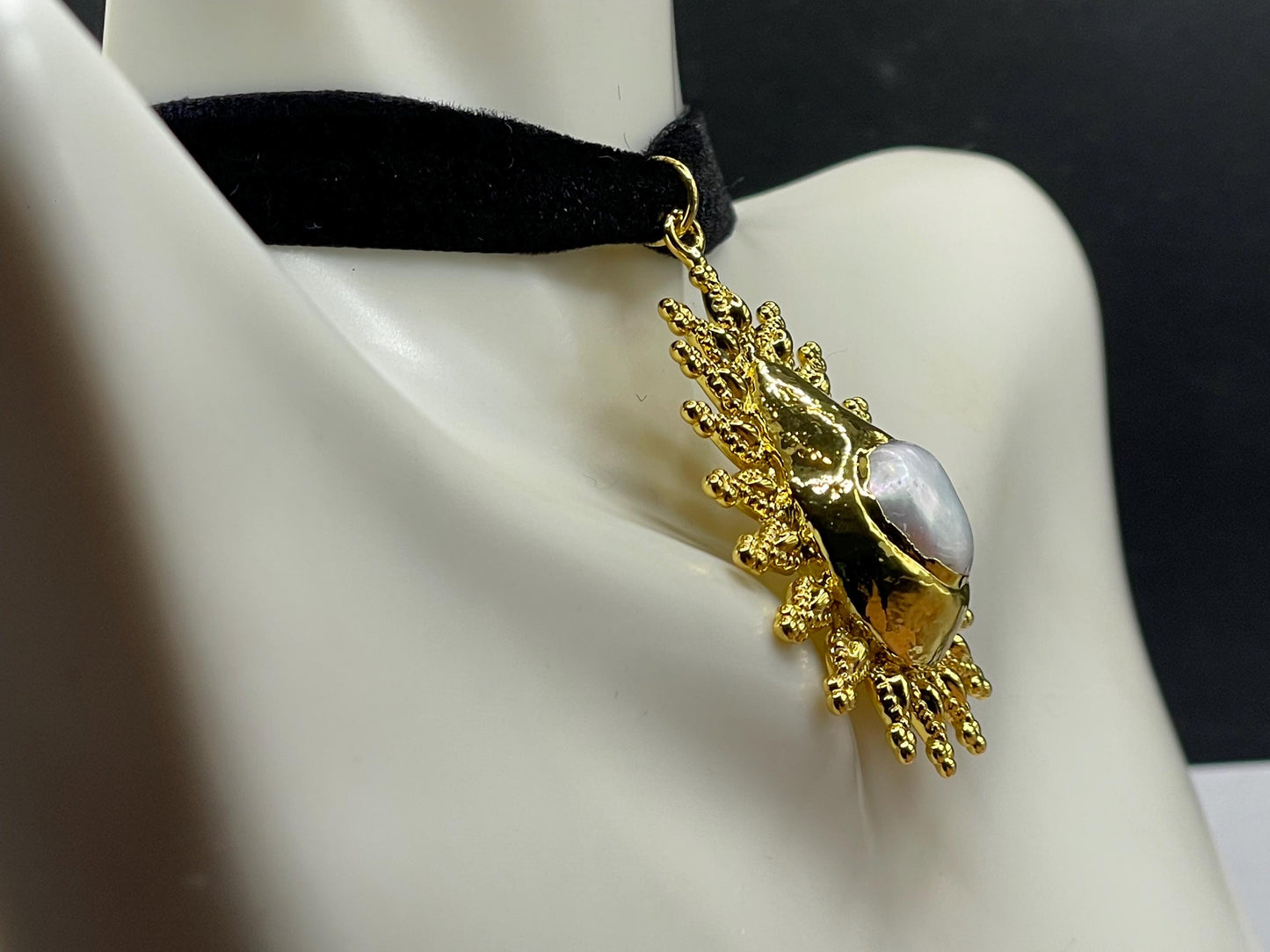 Vintage Pearl Sun Black Velvet Choker Gold Filled Pendant
