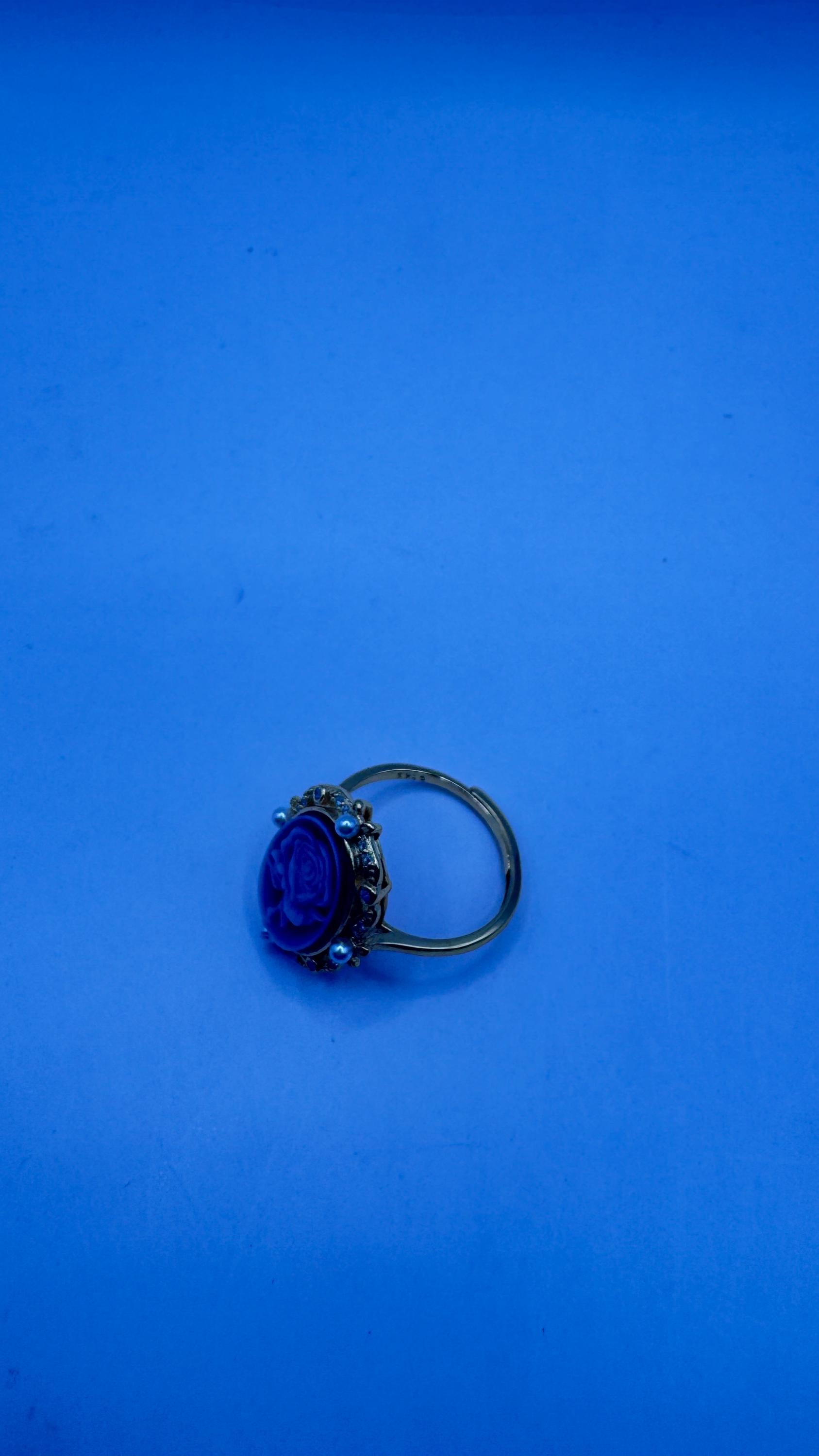 Vintage Cameo 925 Sterling Silver Cocktail Ring