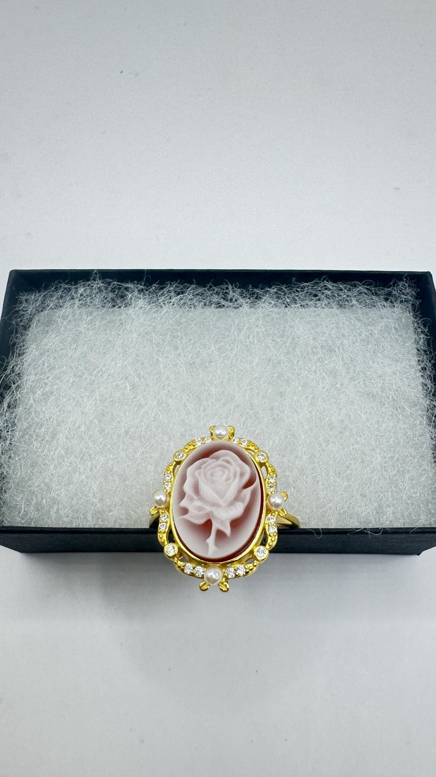 Vintage Cameo 925 Sterling Silver Cocktail Ring