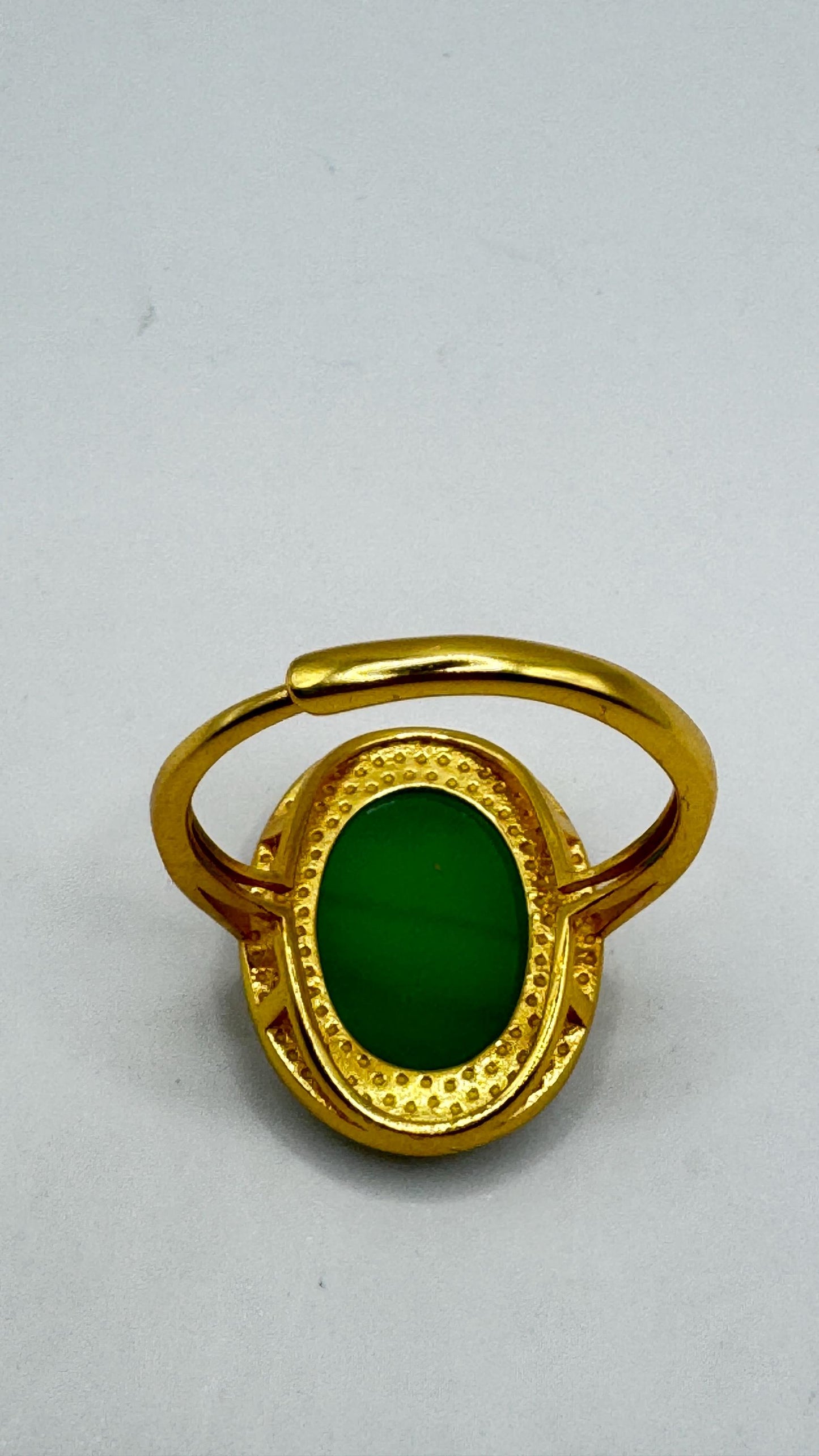 Vintage Green Onyx Angel Cameo Gold 925 Sterling Silver Cocktail Ring