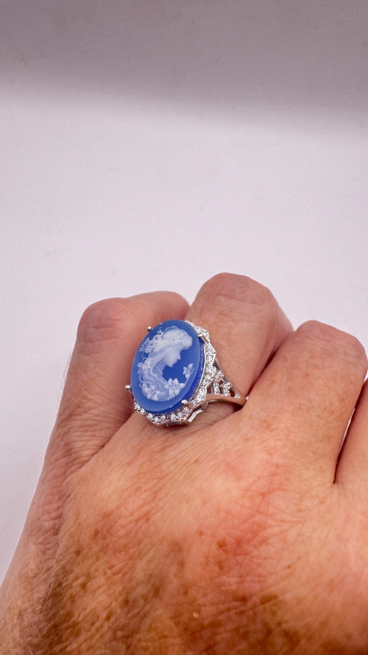 Vintage Blue Onyx Rose Cameo Gold 925 Sterling Silver Cocktail Ring