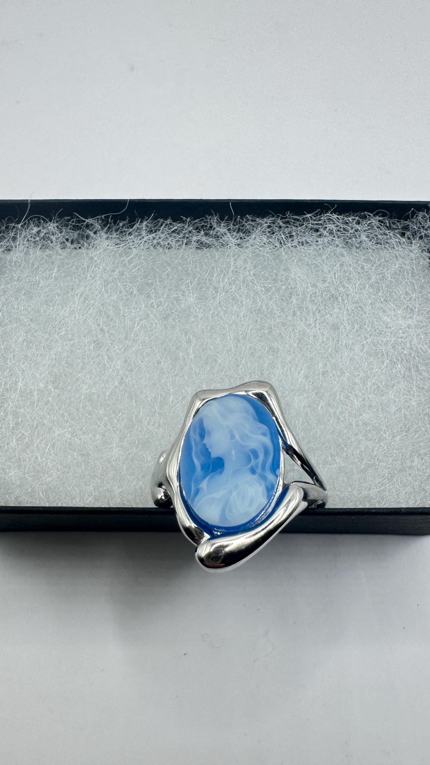 Vintage Blue Onyx Rose Cameo Gold 925 Sterling Silver Cocktail Ring