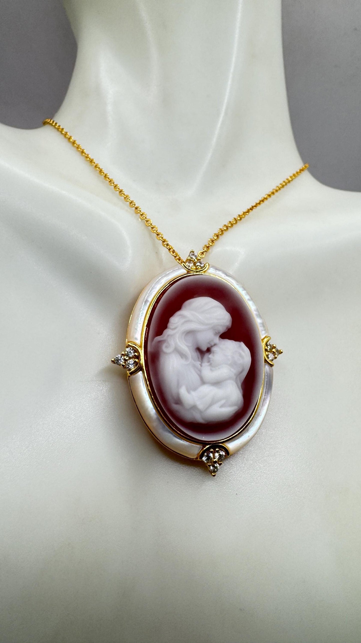 Vintage mother and child Onyx Cameo Choker gold 925 Sterling Silver Necklace Pin Brooch