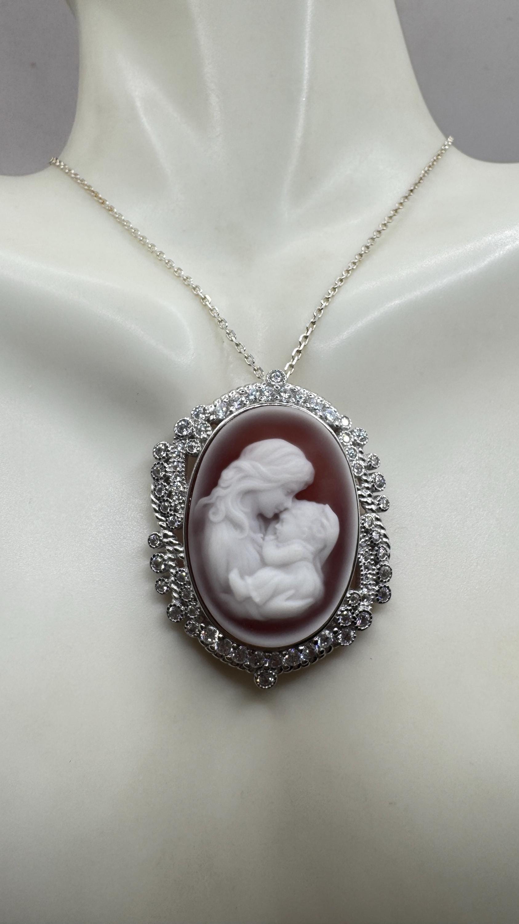 Vintage mother and child Onyx Cameo Choker gold 925 Sterling Silver Necklace Pin Brooch