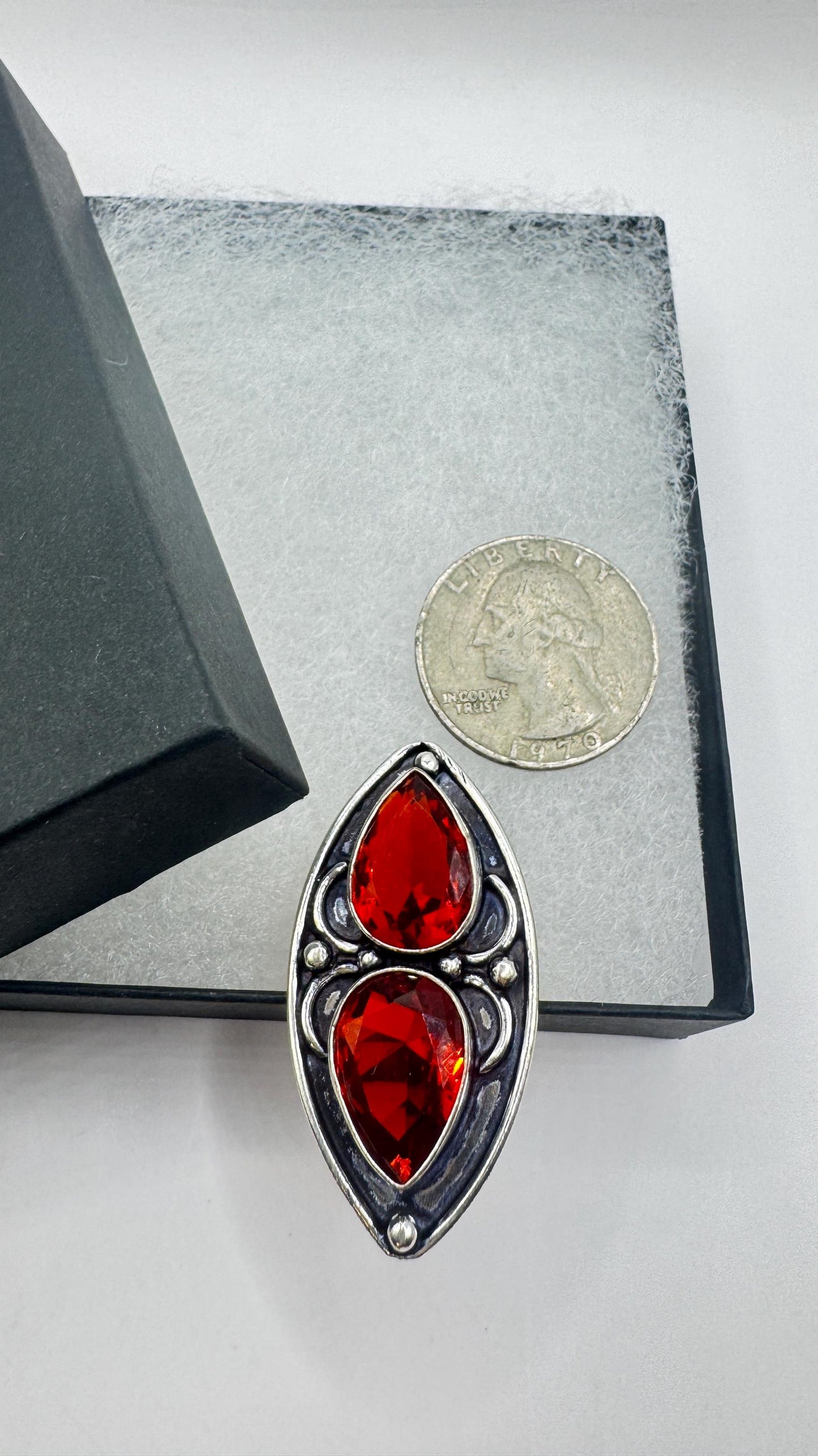 Vintage Boho Ruby Glass Cocktail Ring