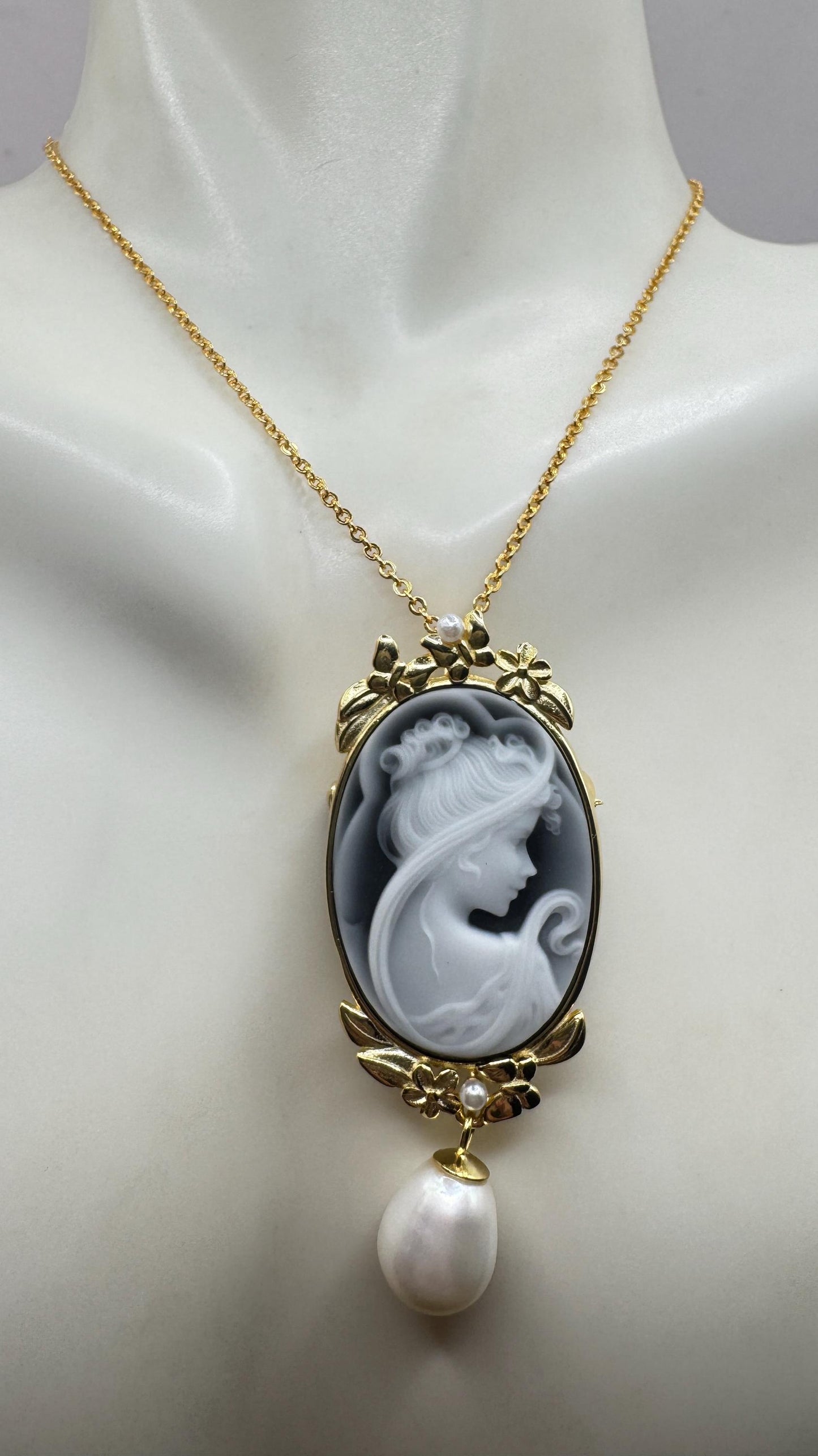 Vintage Onyx Cameo Gold 925 Sterling silver Necklace Choker