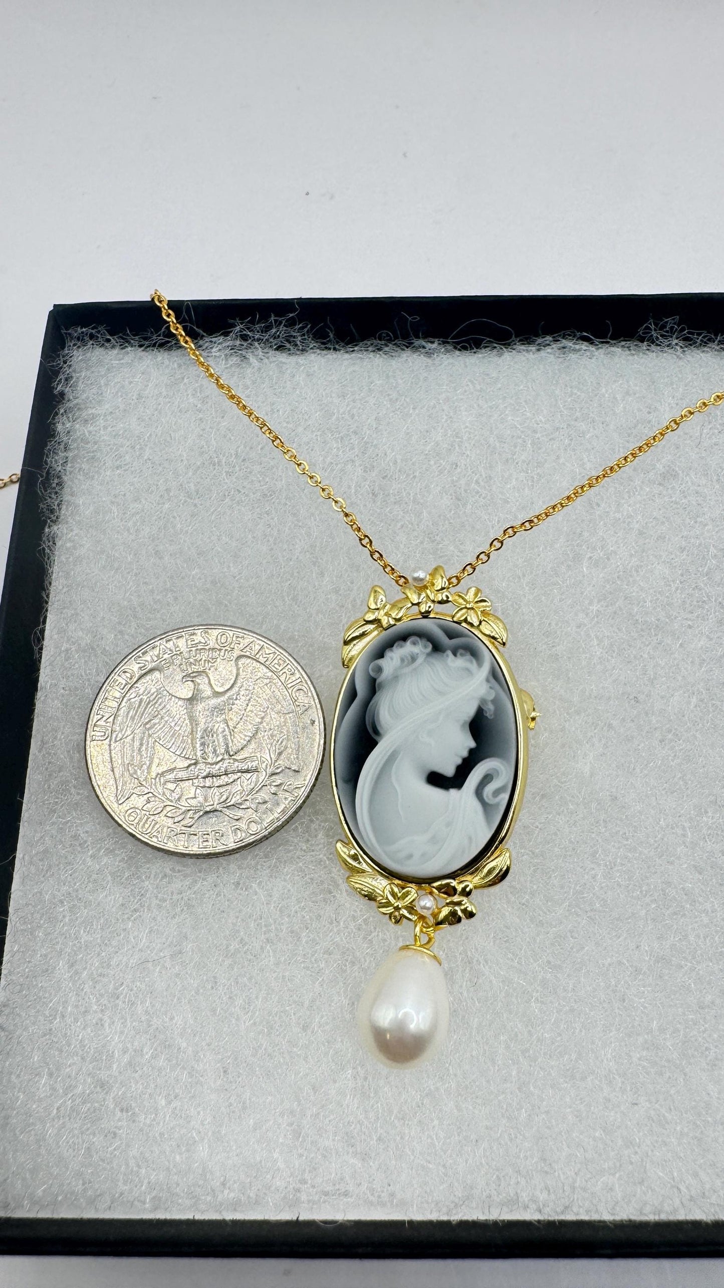 Vintage Onyx Cameo Gold 925 Sterling silver Necklace Choker