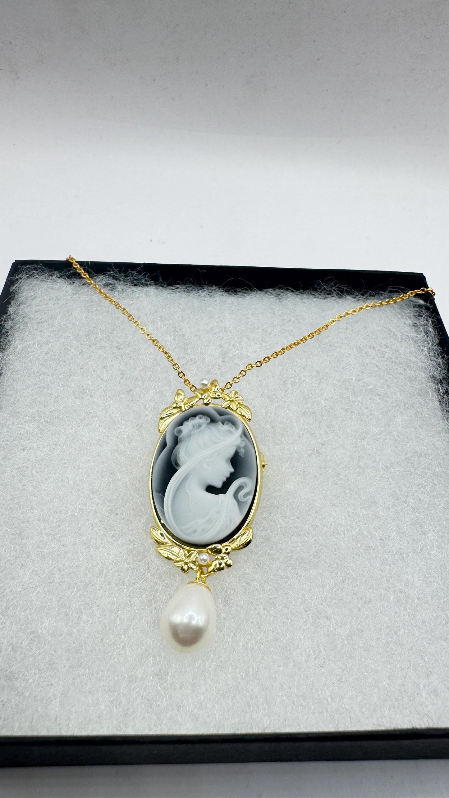 Vintage Onyx Cameo Gold 925 Sterling silver Necklace Choker