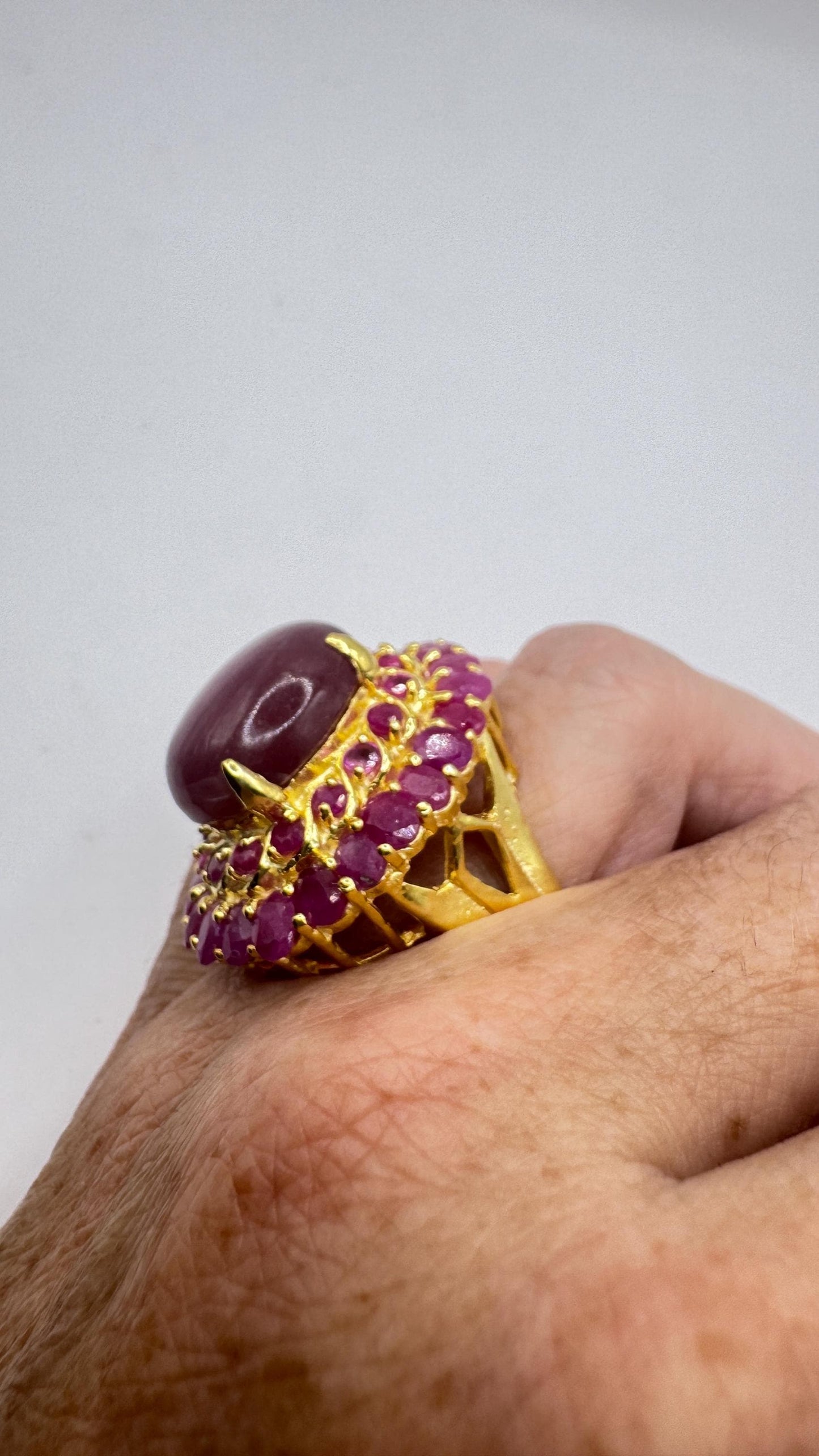 Vintage Pink Star Ruby Gold 925 Sterling Silver Cocktail Ring