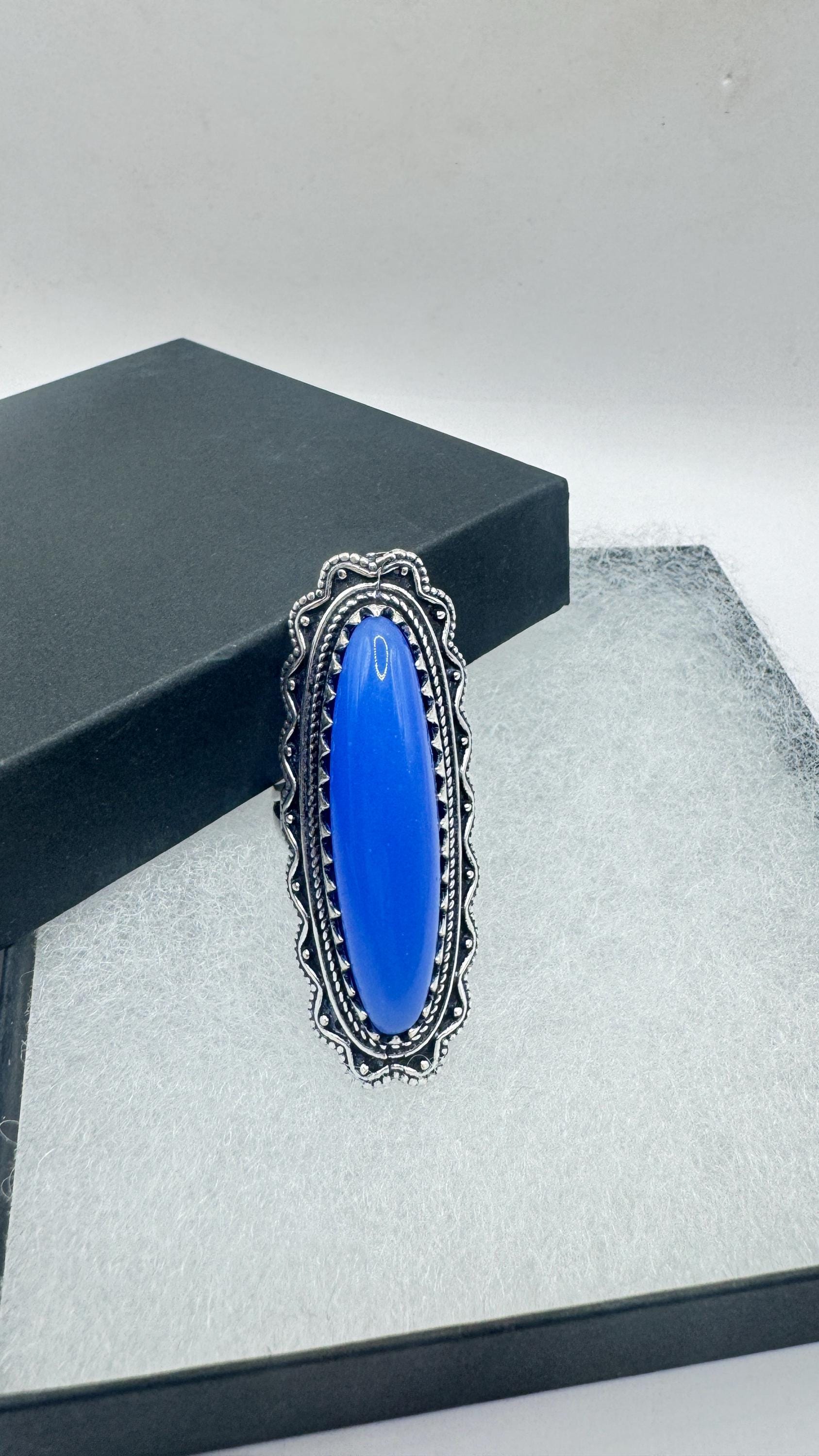 Vintage Blue Chalsedony Statement Ring Size 9.25