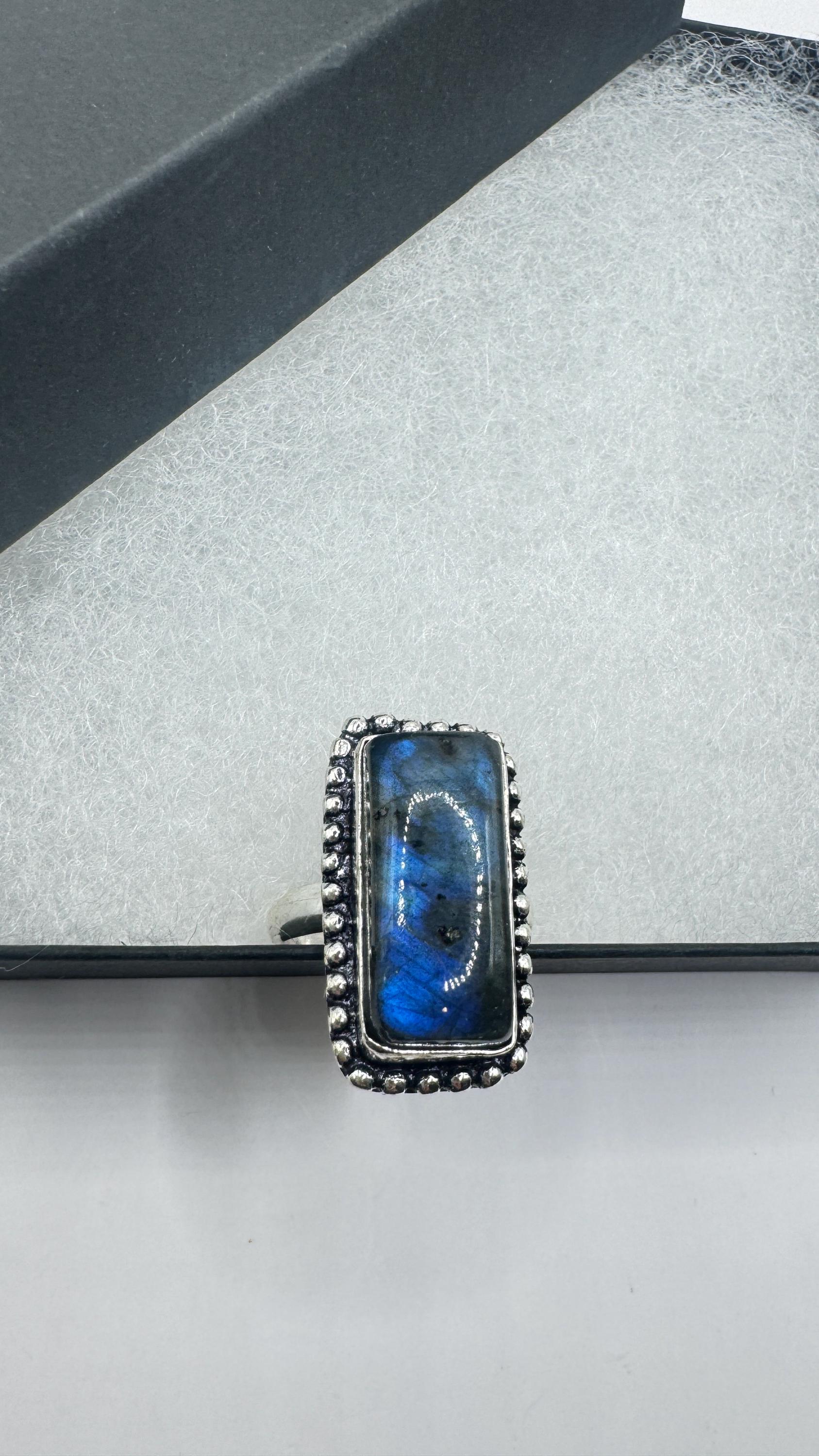 Vintage Rainbow Labradorite Statement Ring