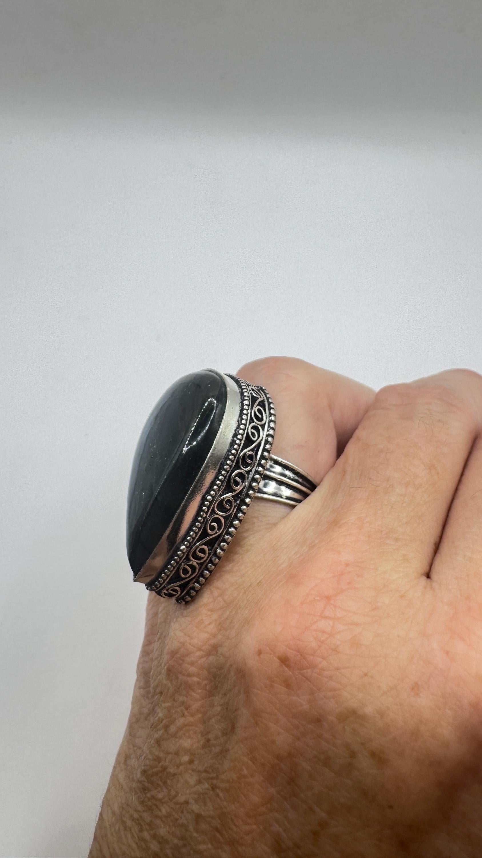 Vintage Large Labradorite Rainbow Moonstone Stone Silver Ring