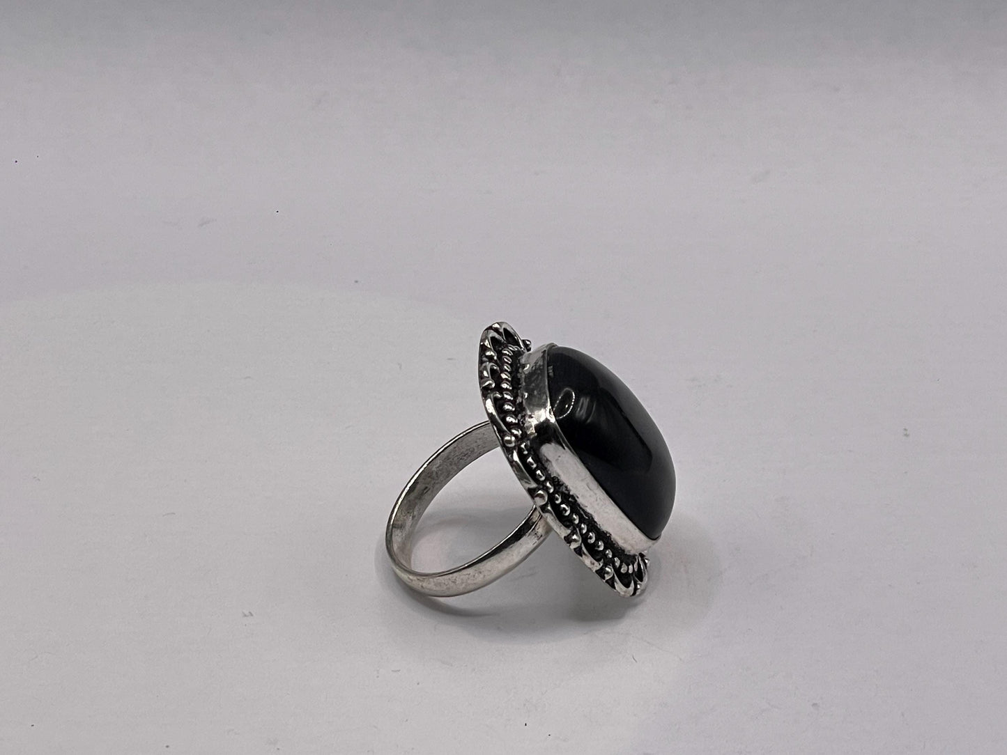Vintage Black Catseye Silver Bronze Ring