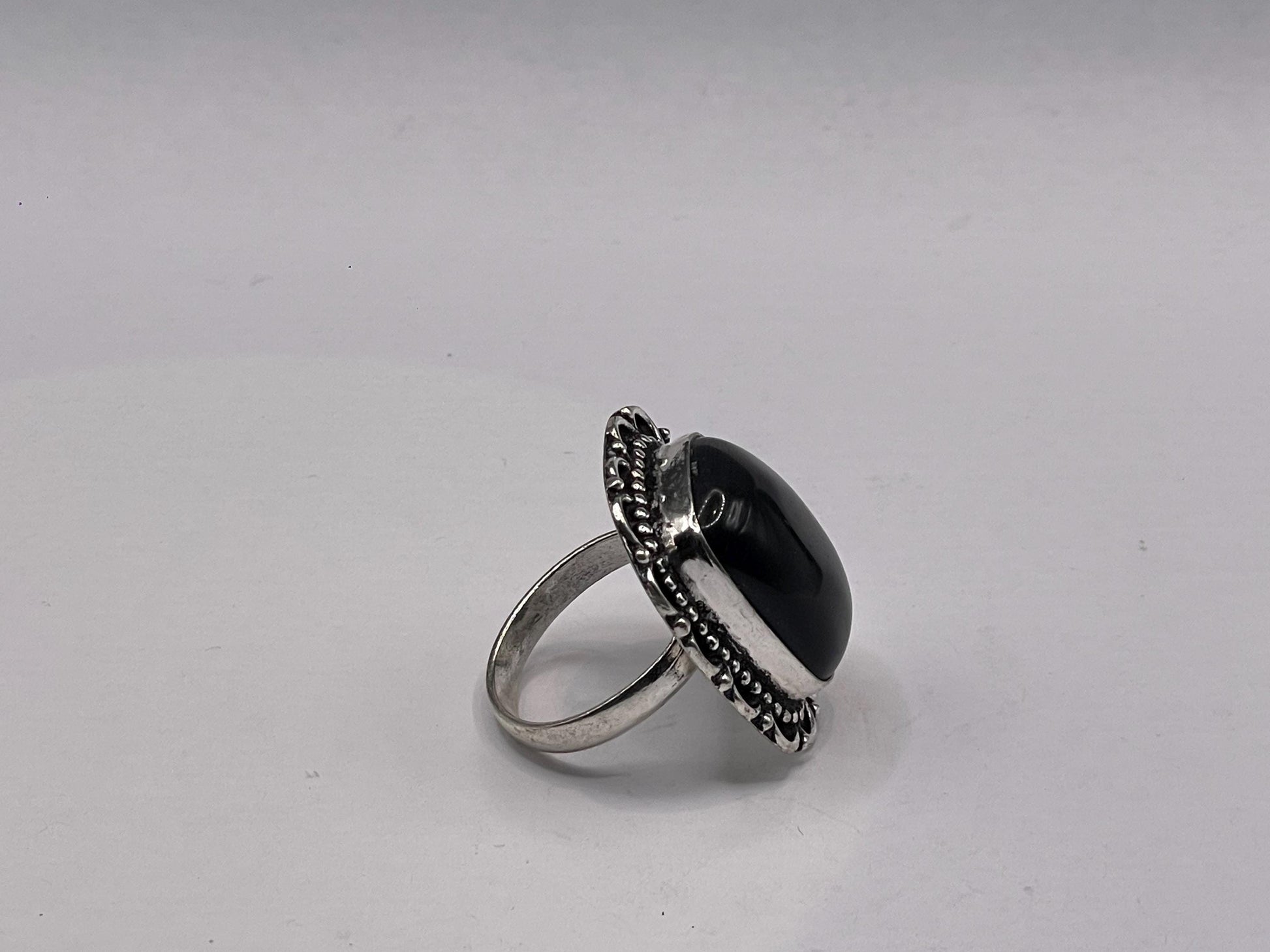 Vintage Black Catseye Silver Bronze Ring
