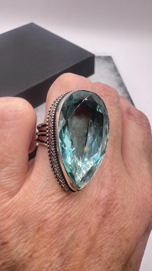 Vintage Aqua Vintage Art Glass Ring About 1.5 Inches Knuckle Ring
