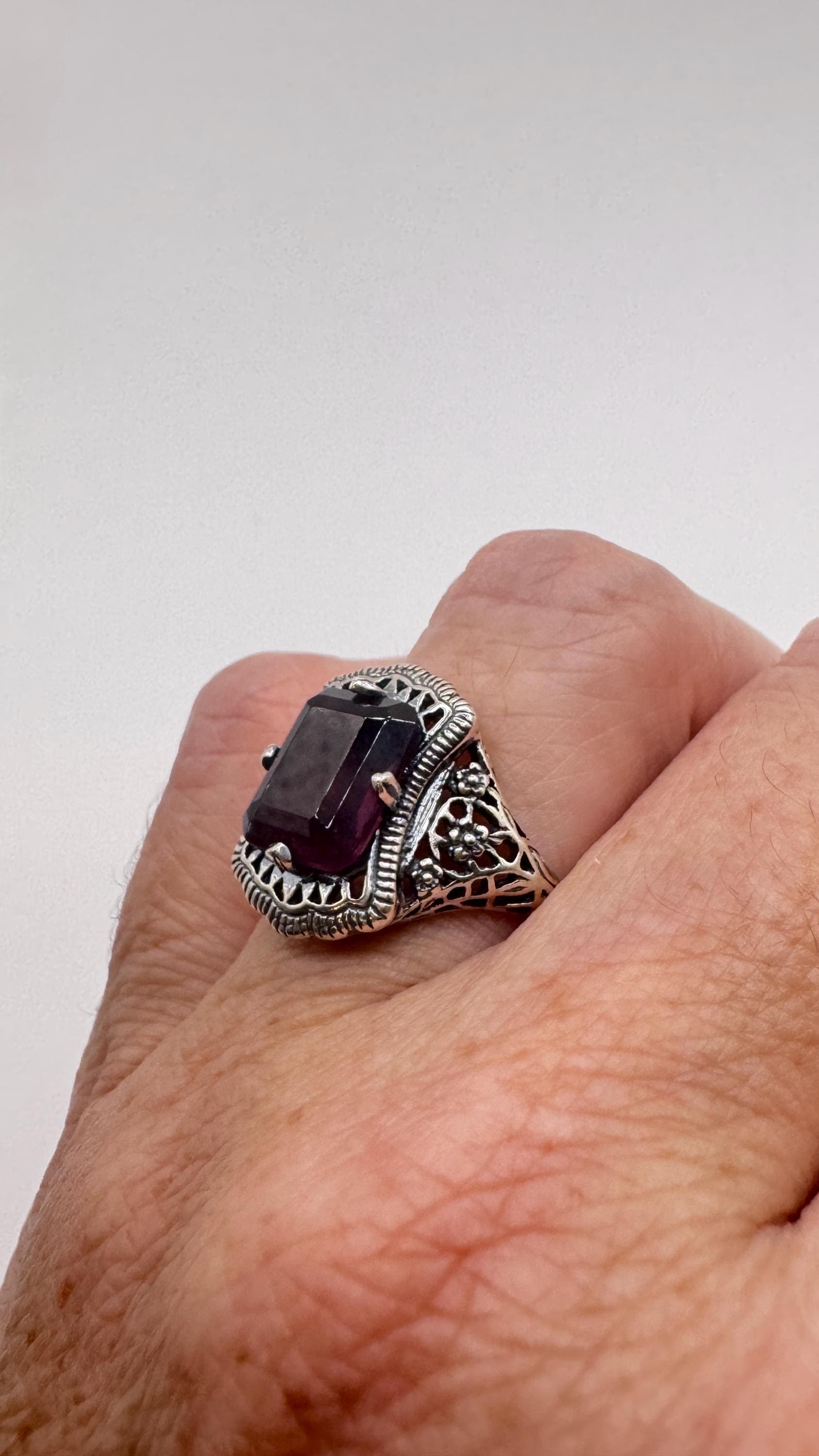 Vintage Garnet Crystal Ring 925 Sterling Silver