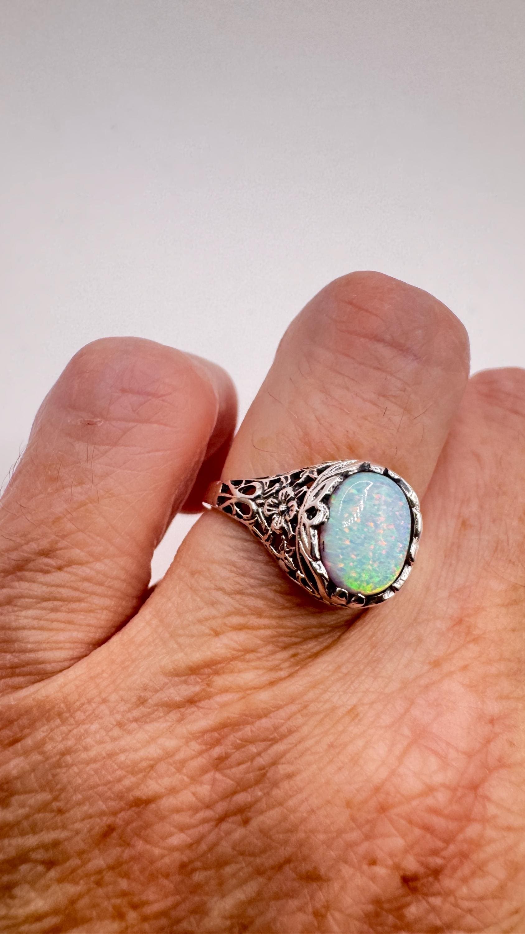 Vintage White Fire Opal Ring 925 Sterling Silver