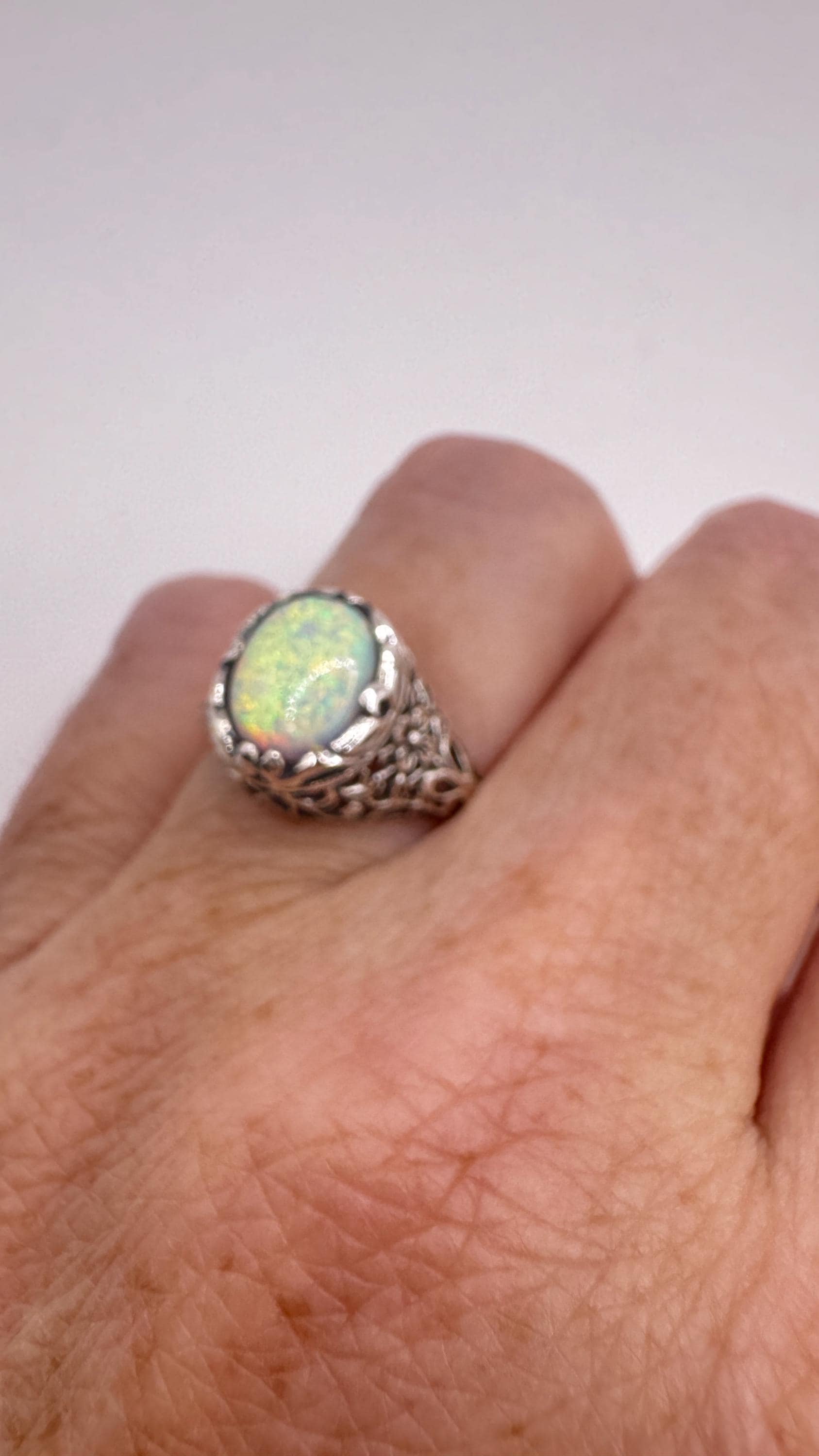 Vintage White Fire Opal Ring 925 Sterling Silver