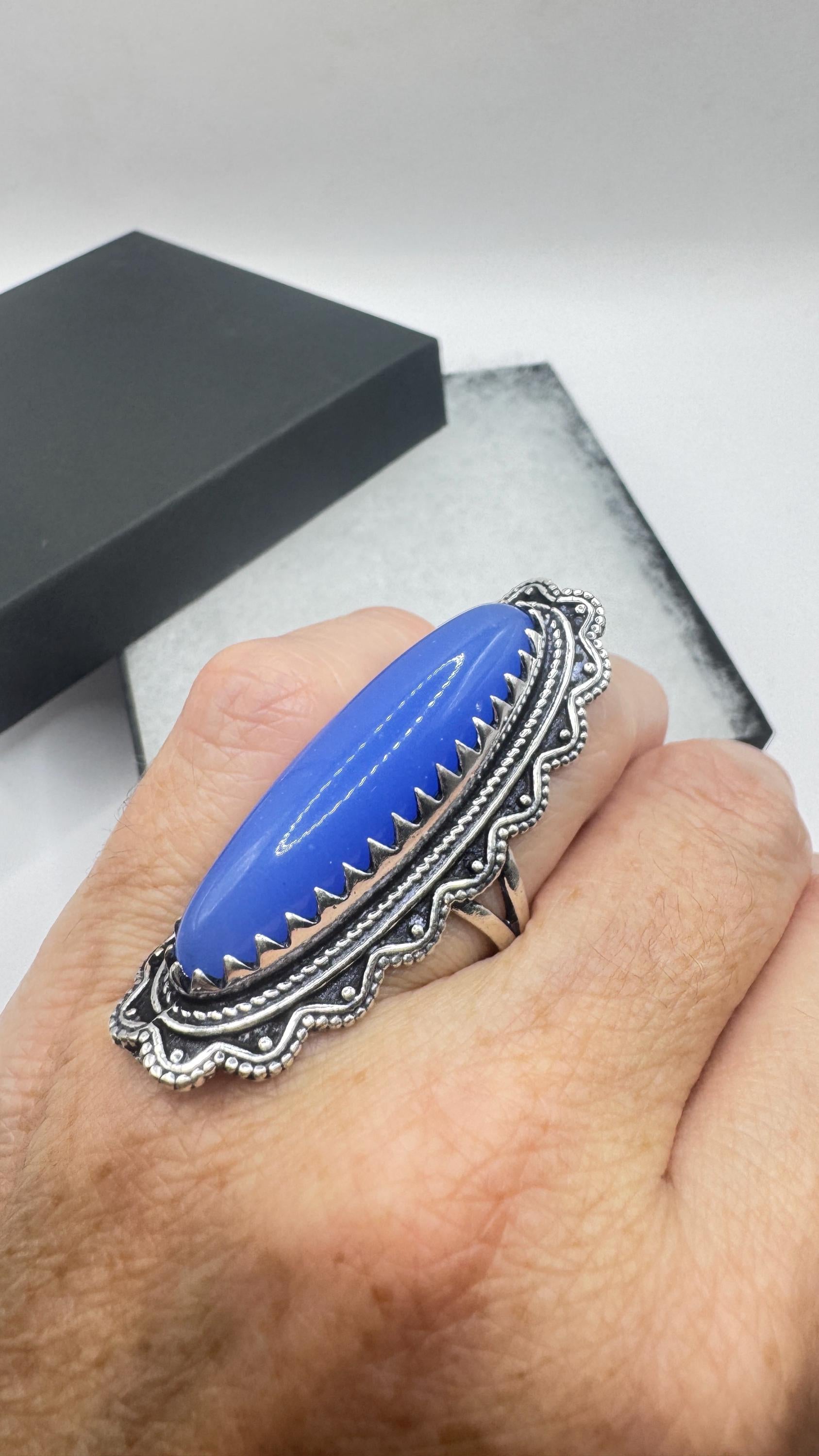 Vintage Blue Chalsedony Statement Ring Size 9.25